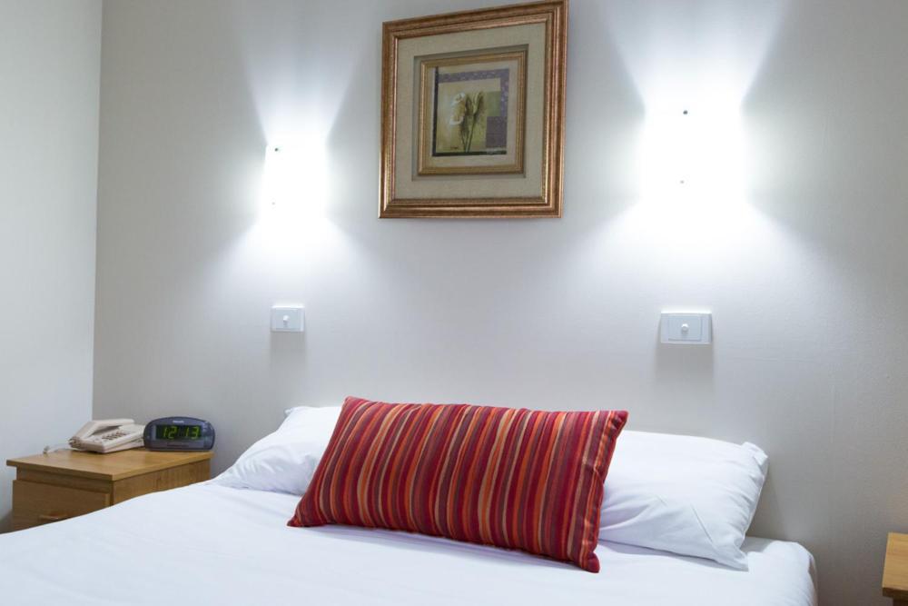 Standard Triple Room photo 2