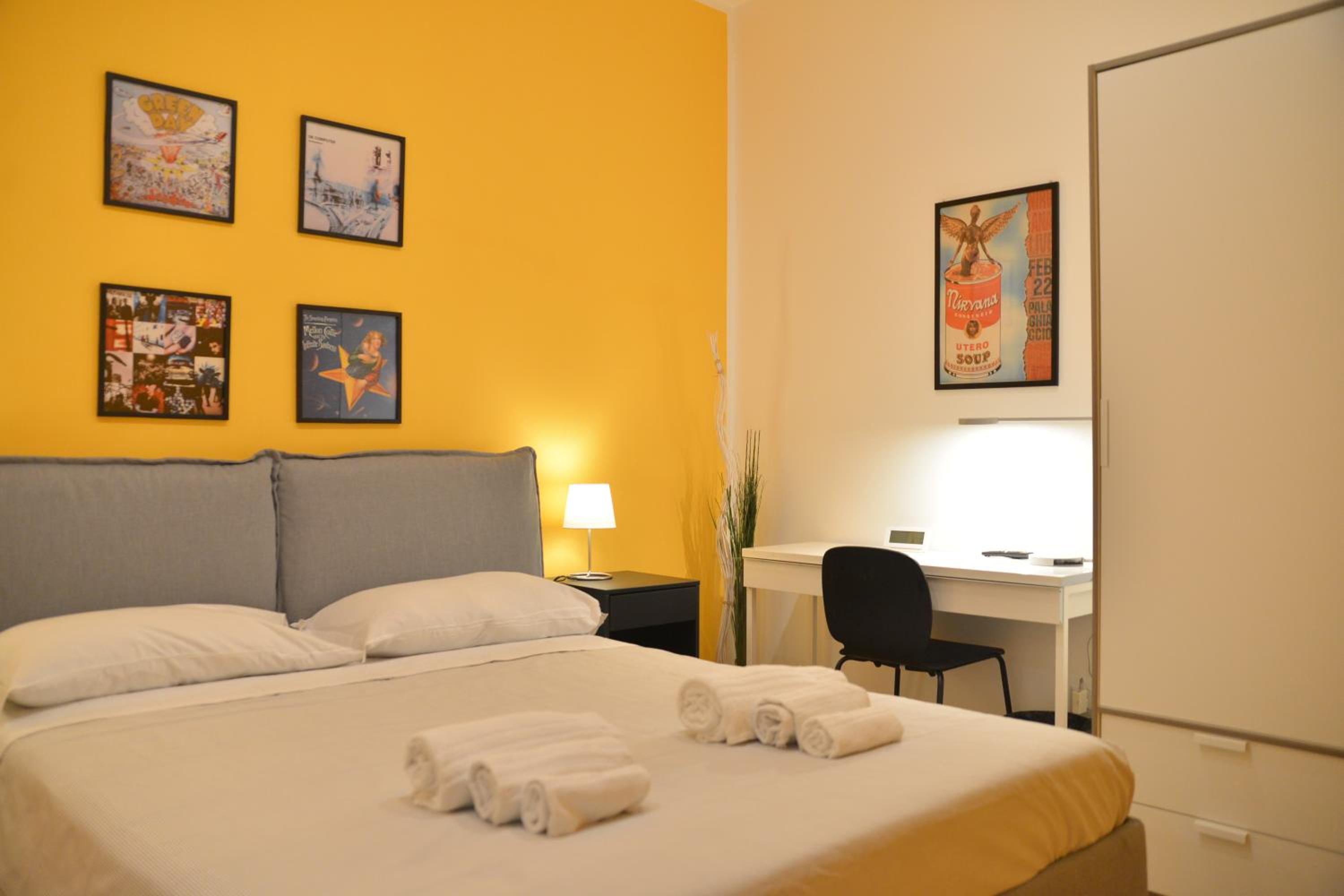Double Room with Private Bathroom photo 3