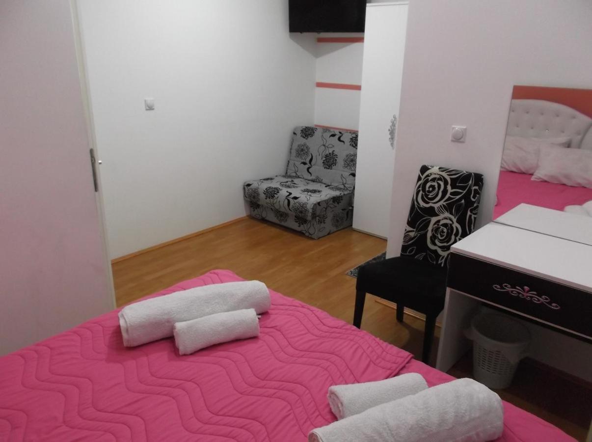 Triple Room photo 1