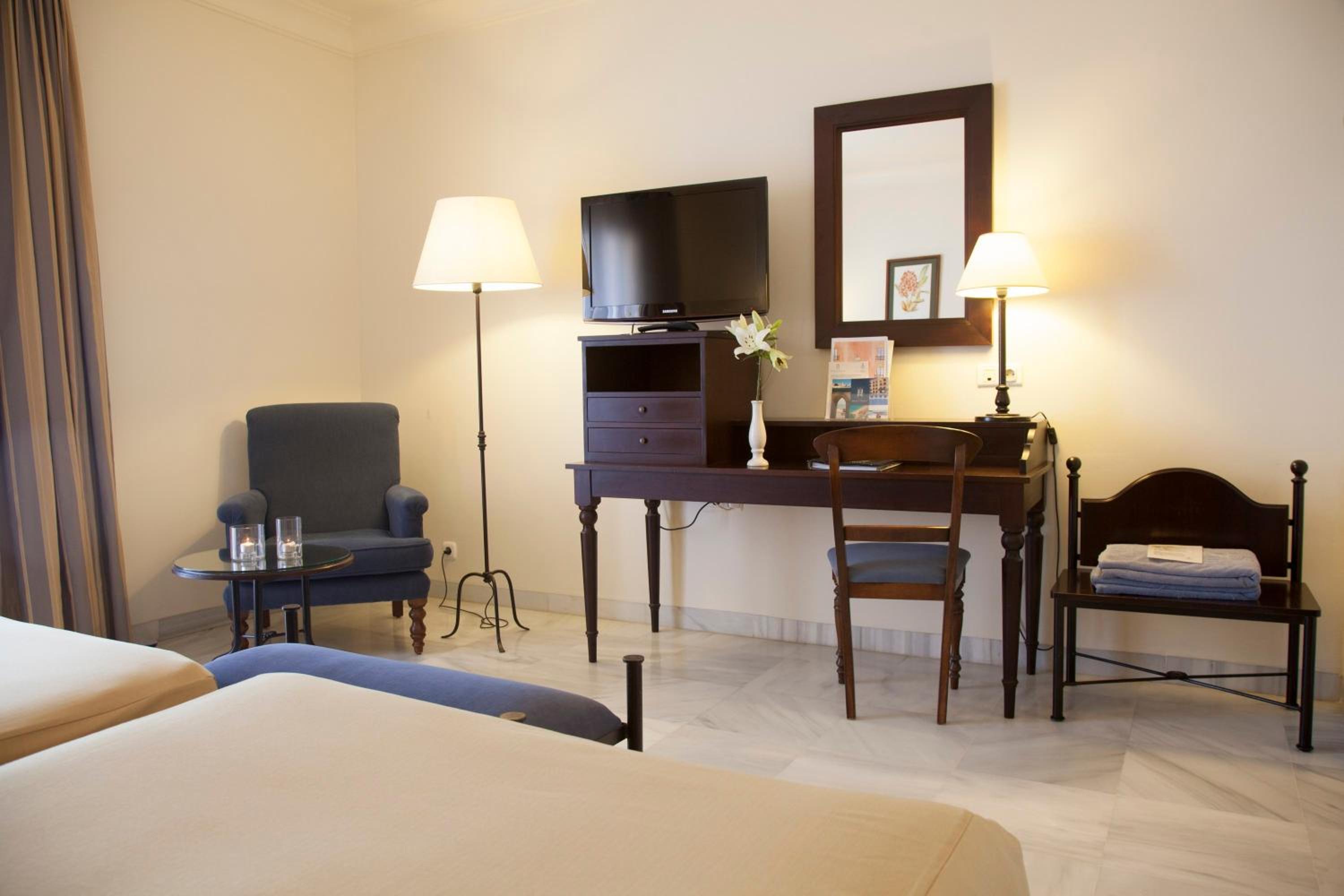 Superior Twin Room - Photo 5