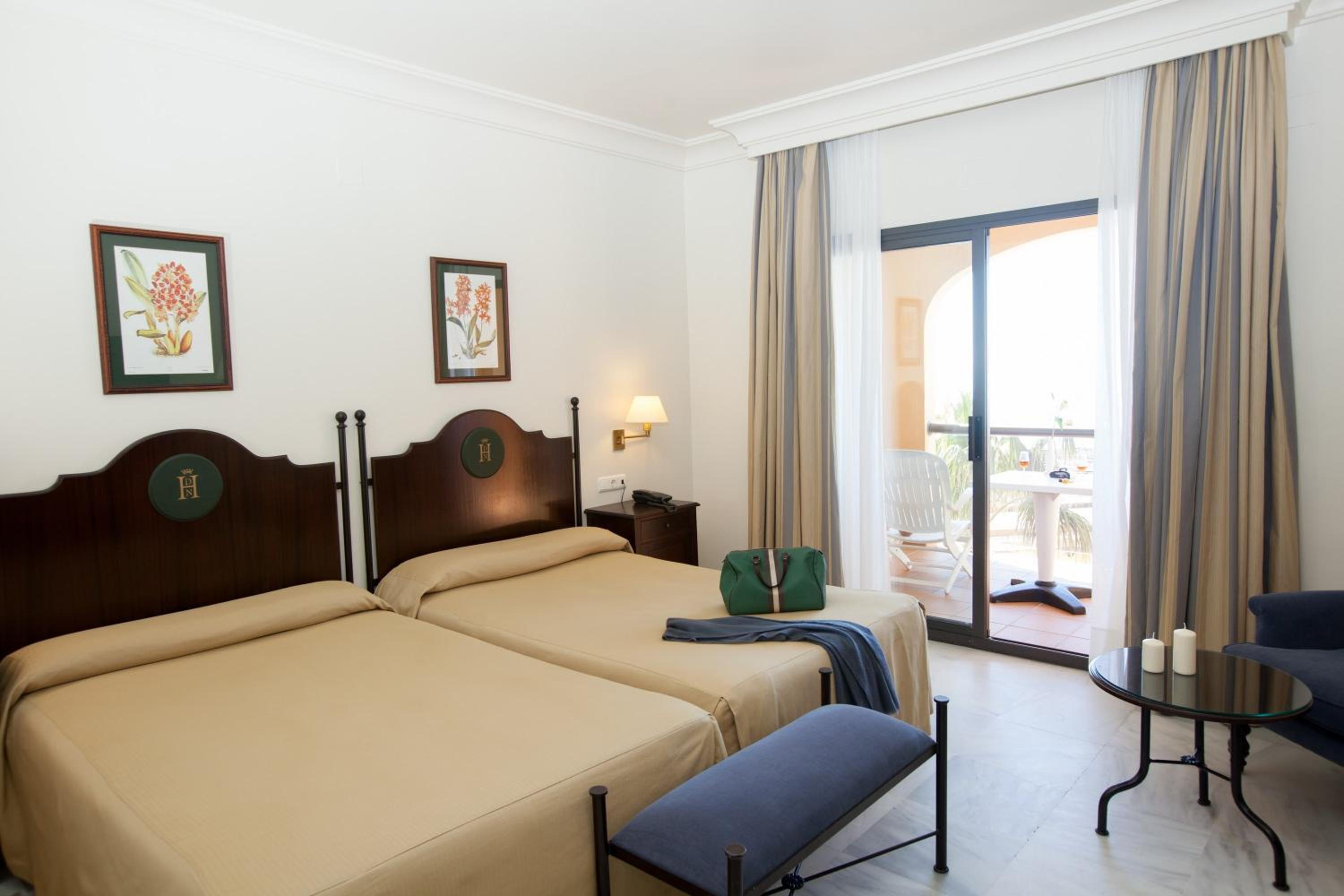 Twin Room with Sea View
