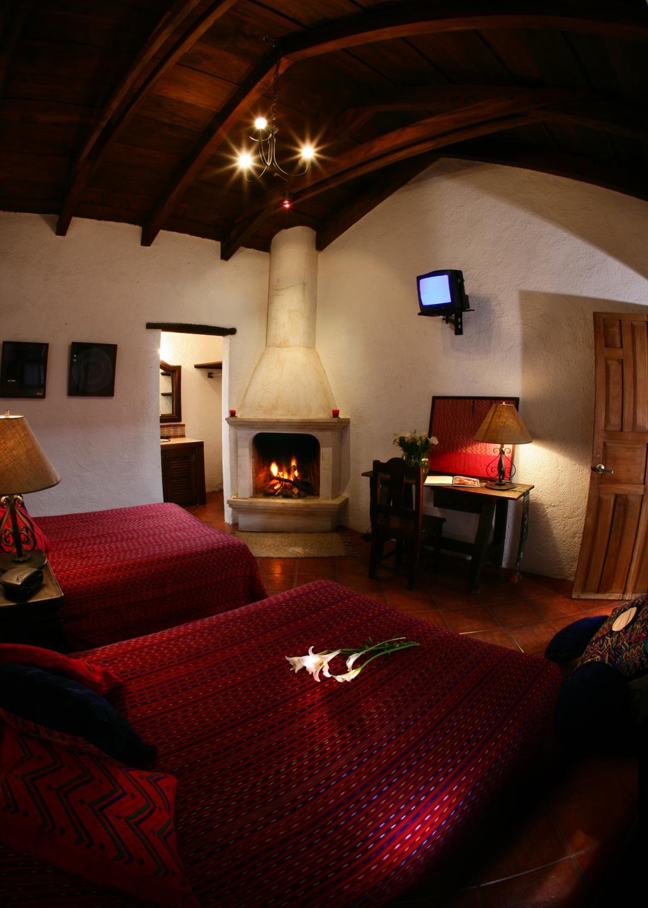 Standard Double Room with Two Double Beds photo 3