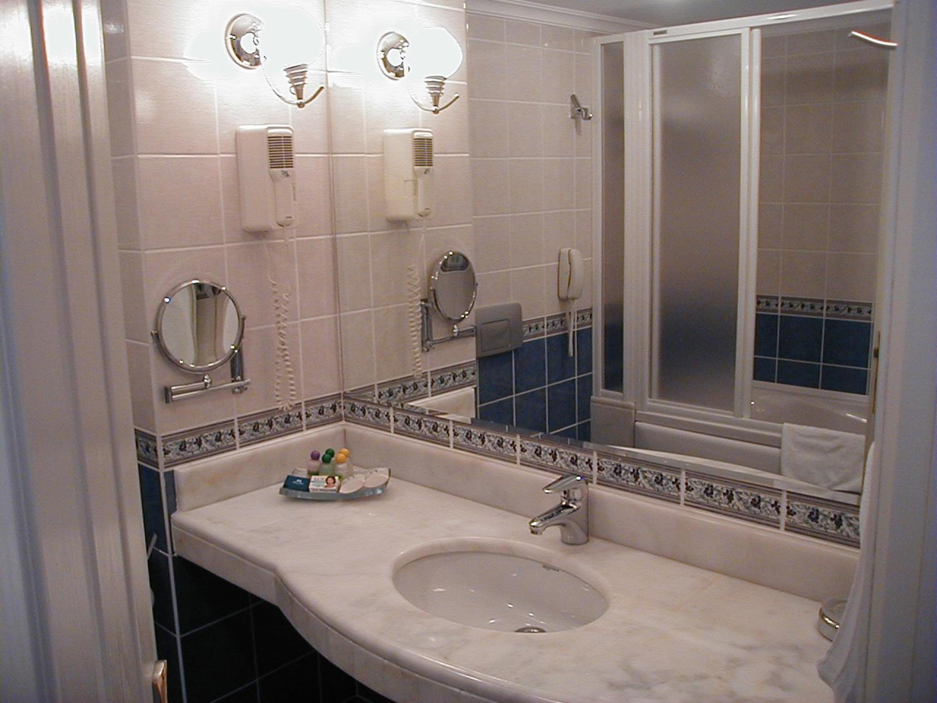 King Suite photo 3