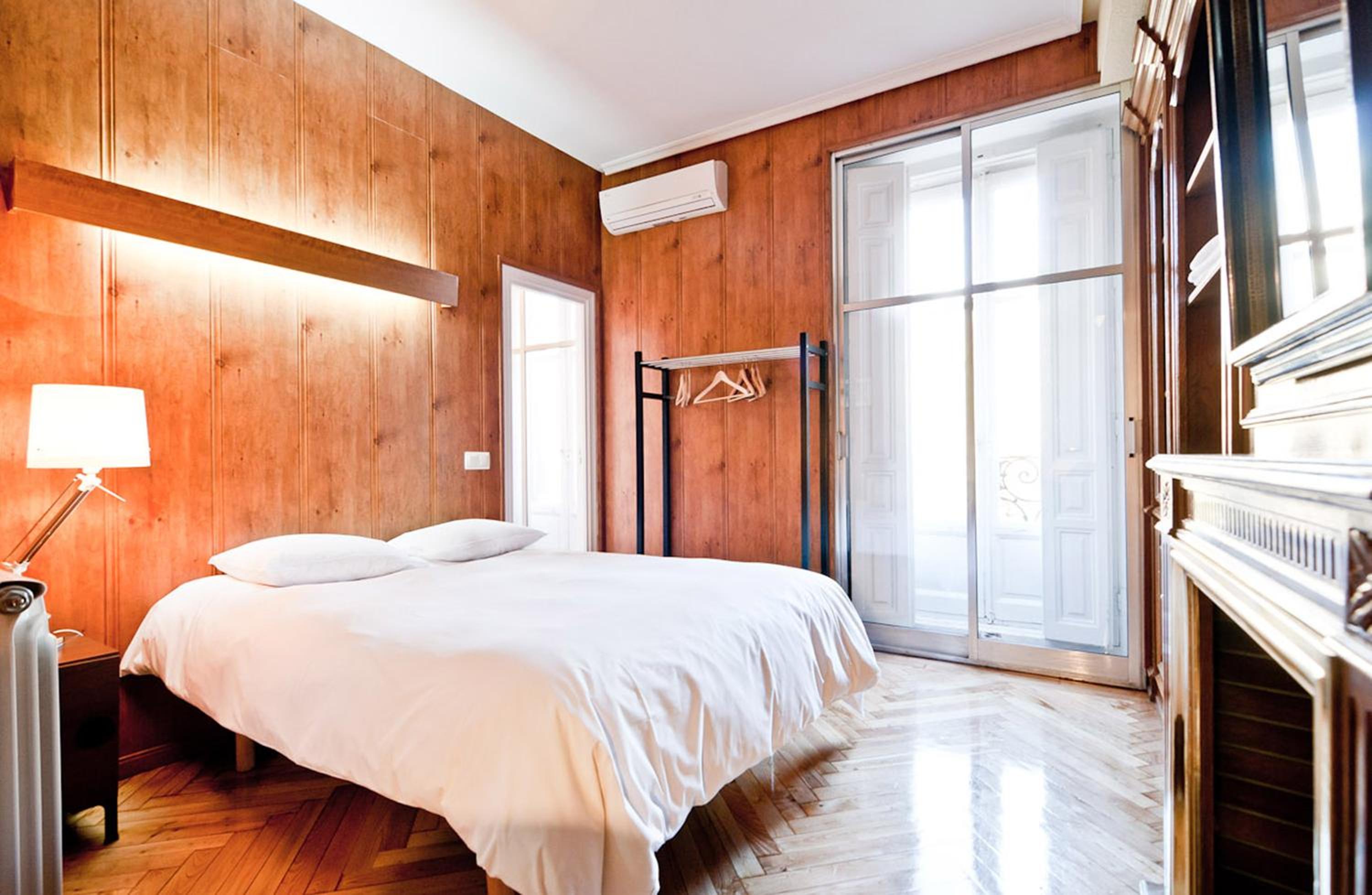 Double Room - Photo 21