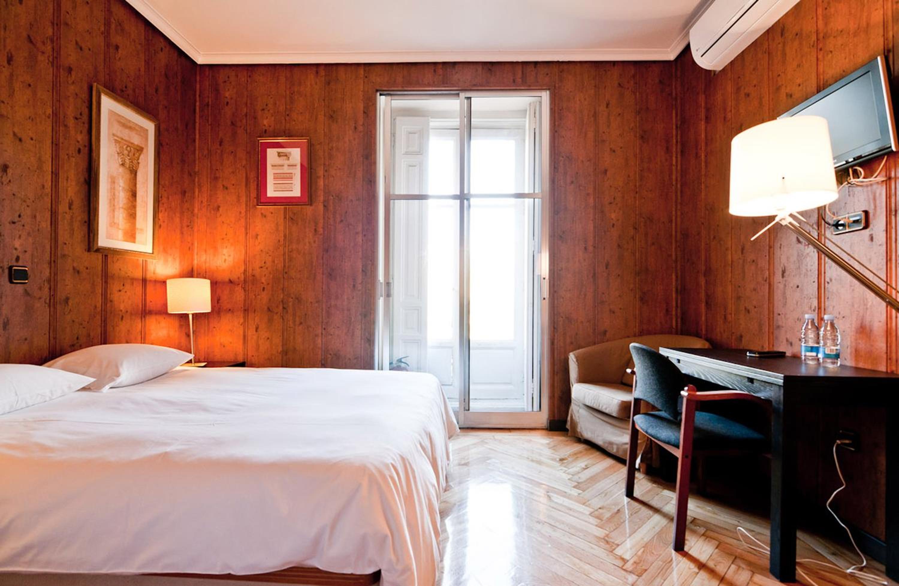 Triple Room - Photo 19