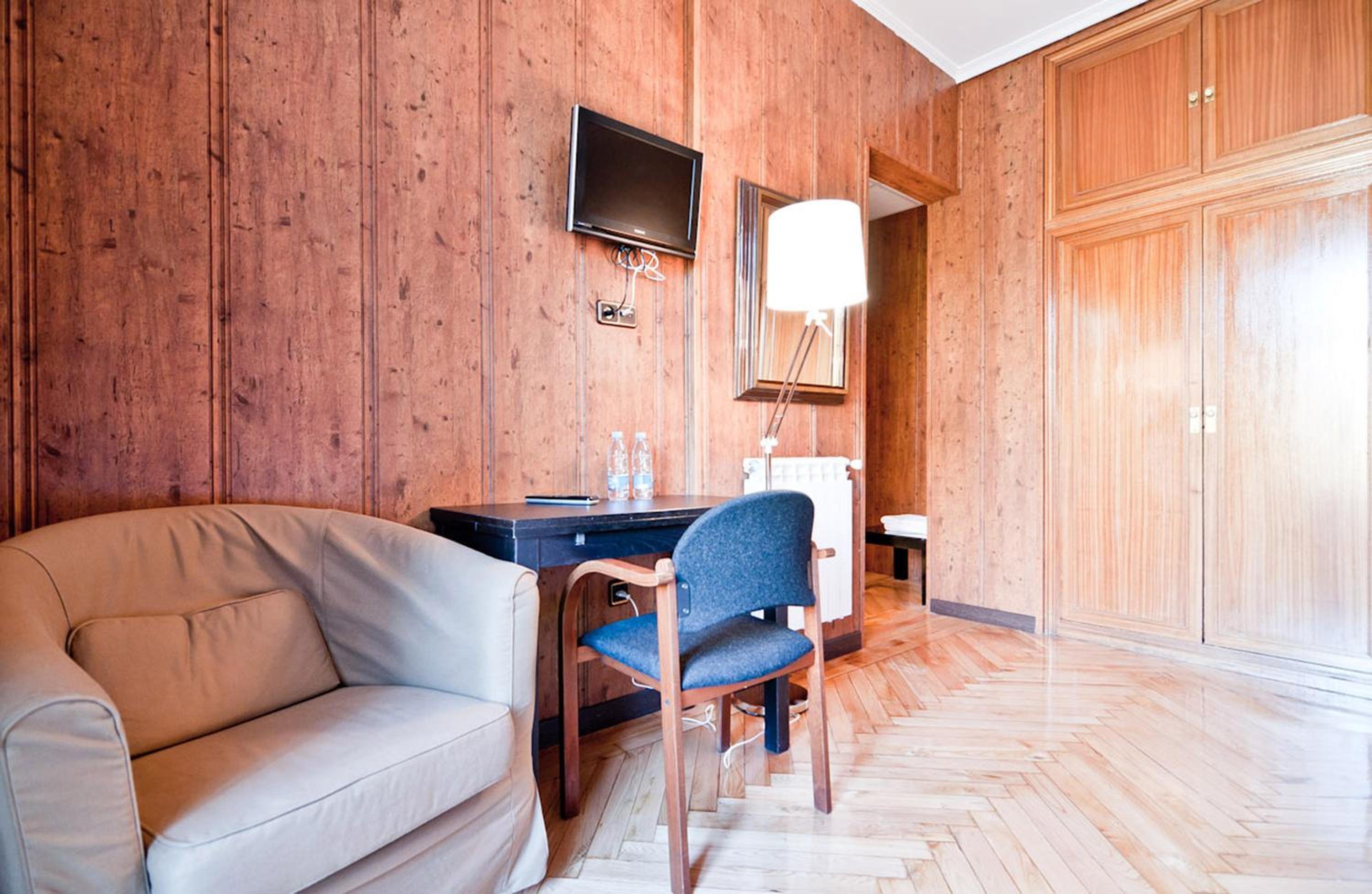 Triple Room - Photo 2