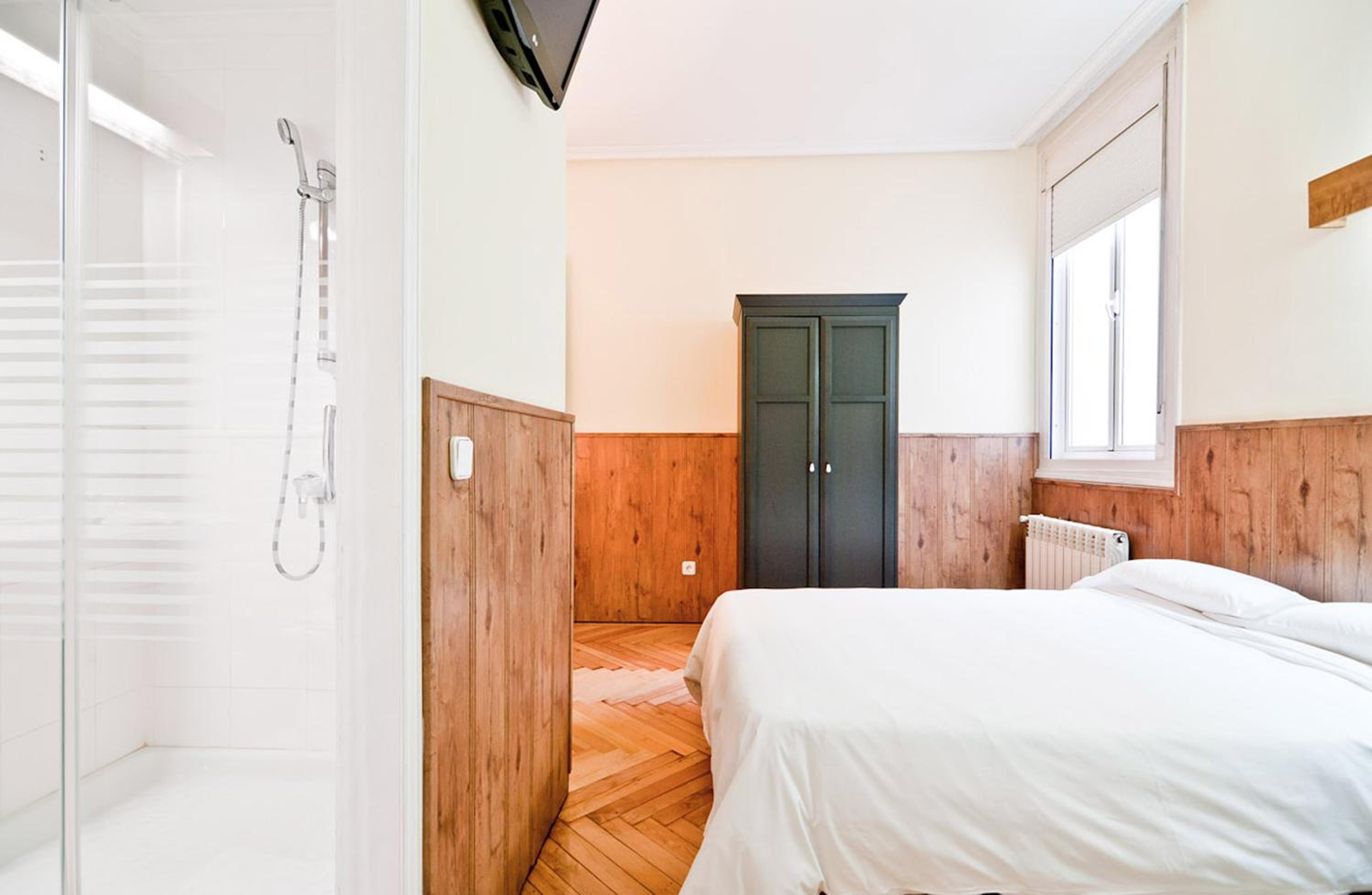 Triple Room - Photo 8
