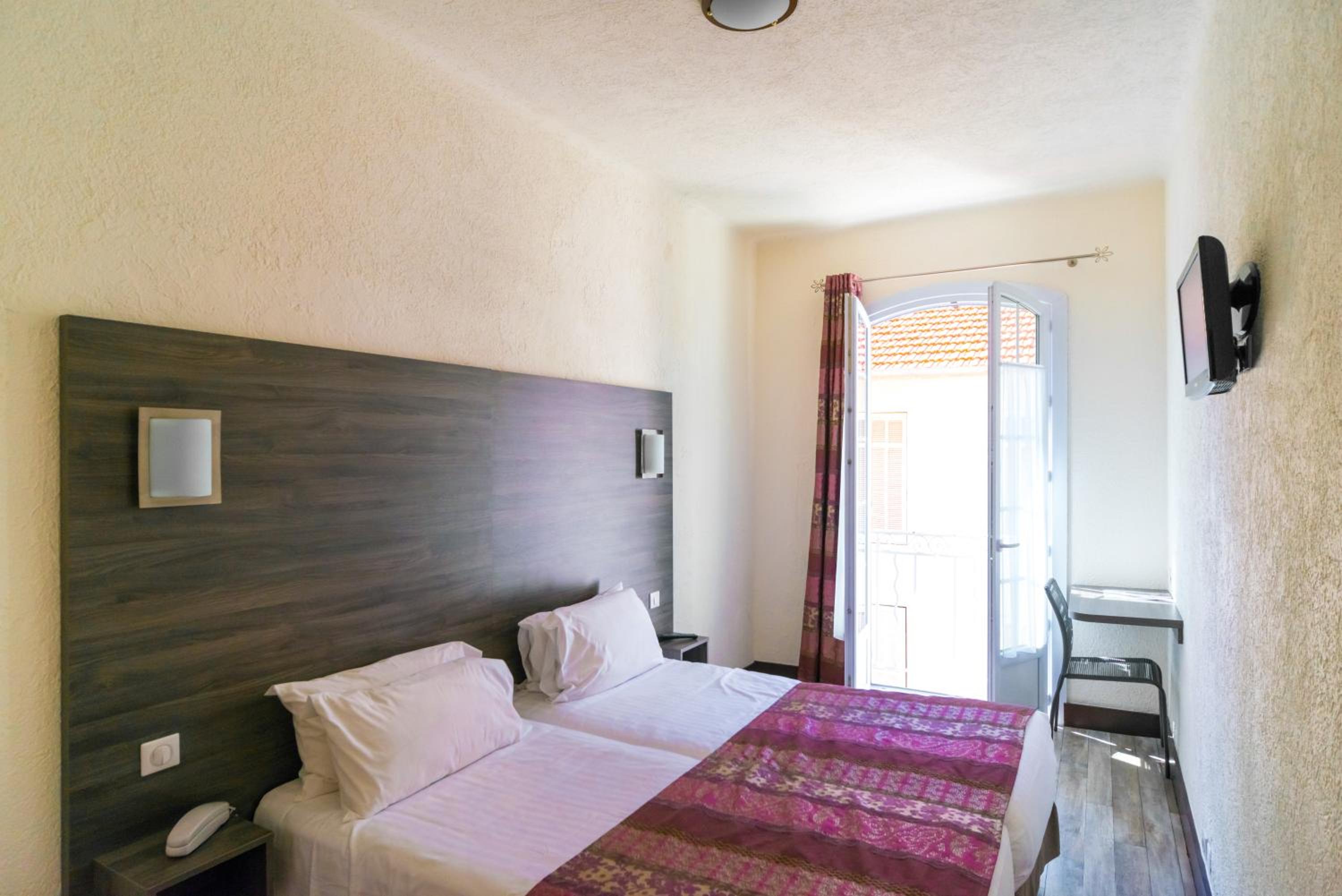 Twin Room photo 1