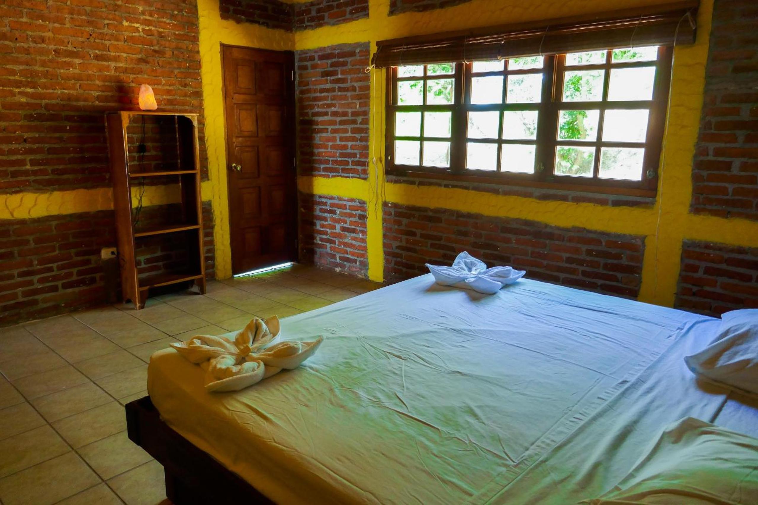Deluxe King Room photo 2