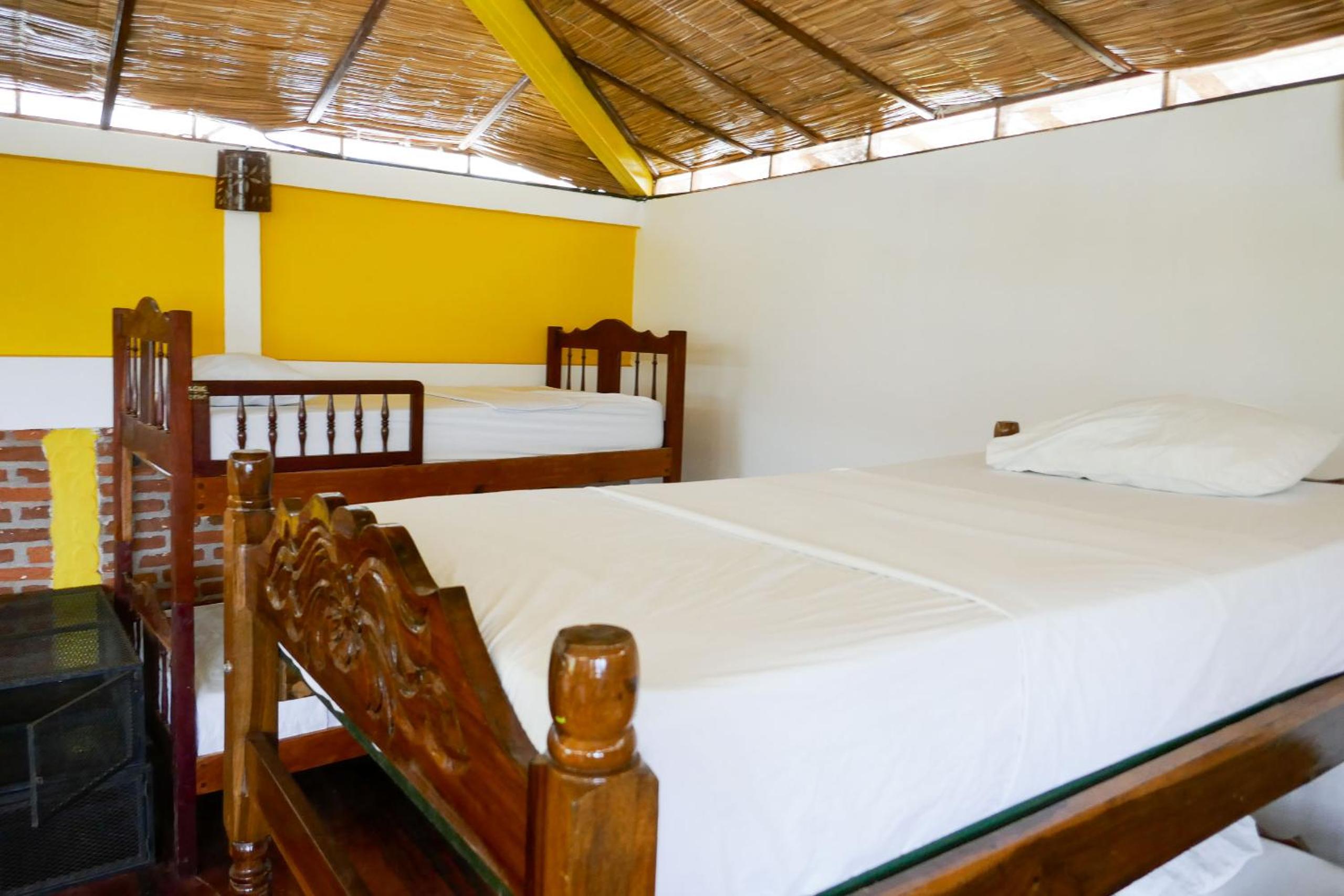 Bed In 10-Bed Mixed Dormitory Room photo 1