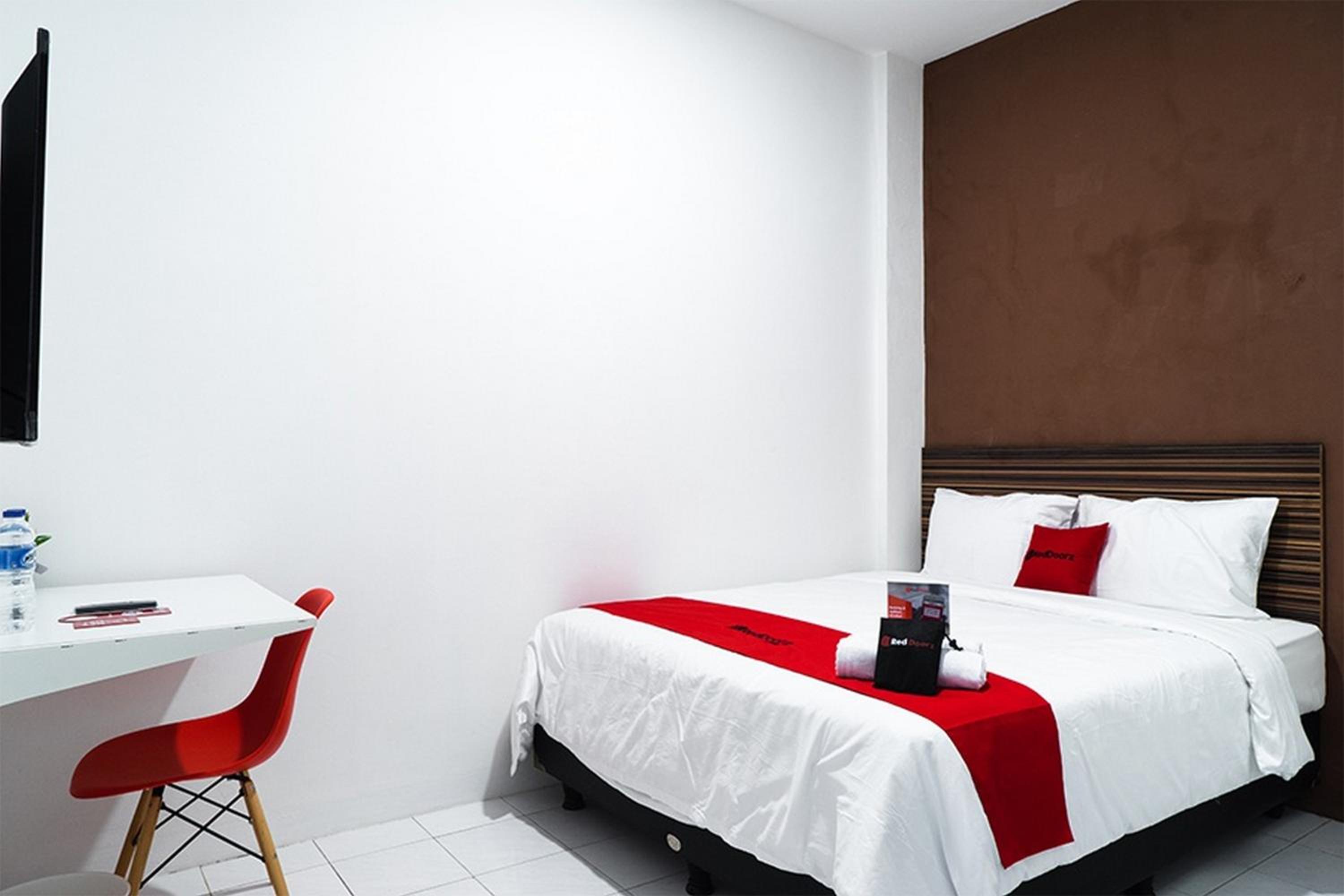Standard Double Room - Photo 3