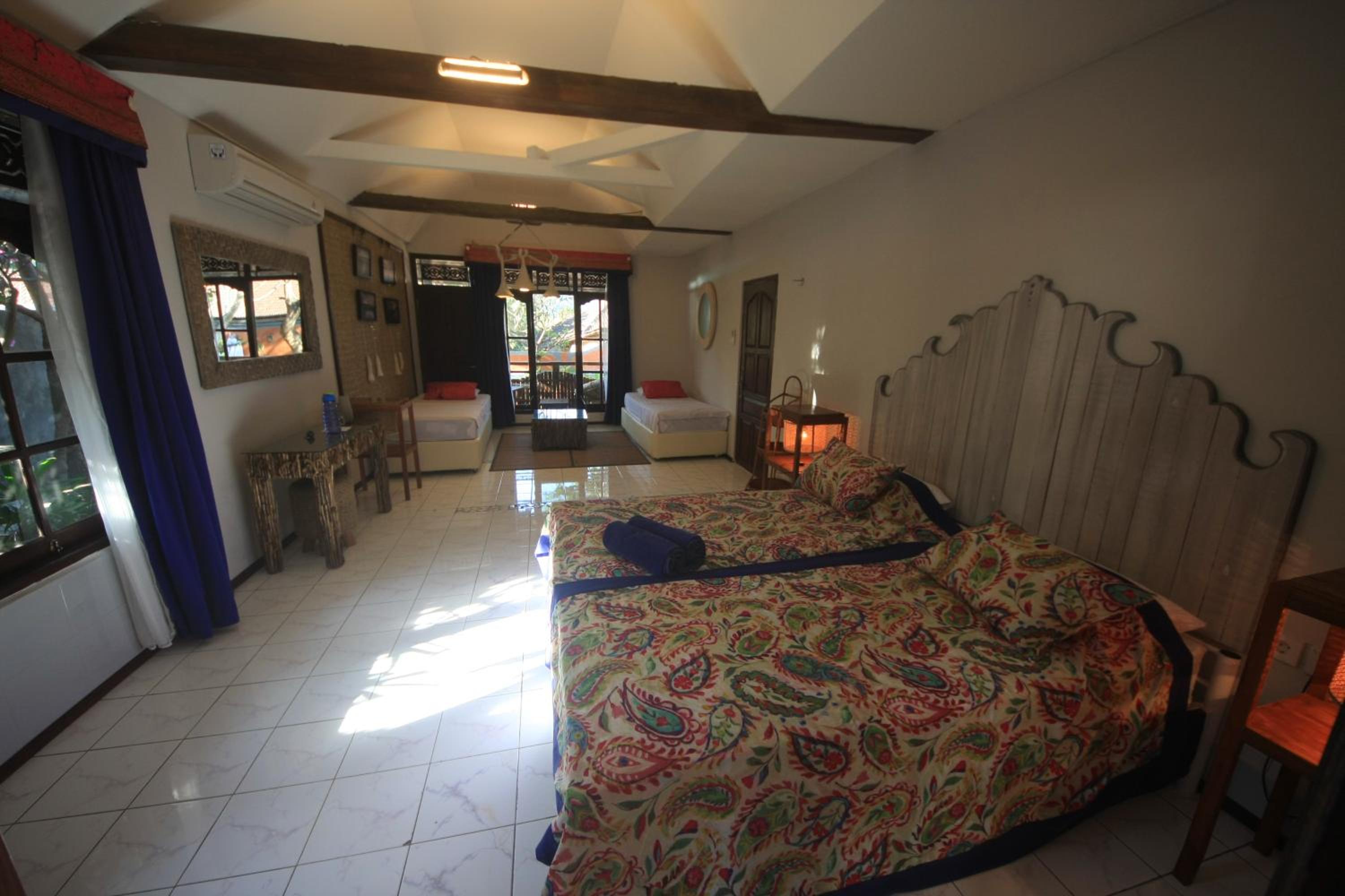 Quadruple Room with Terrace - Photo 2