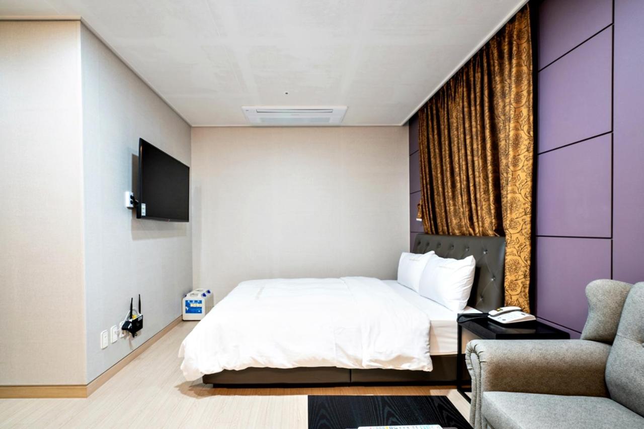 Standard Double Room - Photo 52