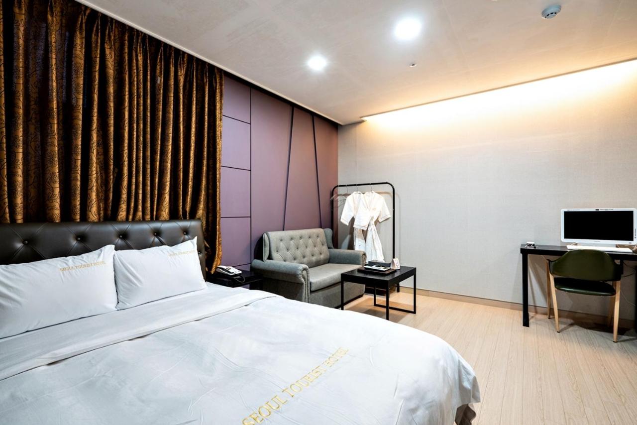 Standard Double Room - Photo 27