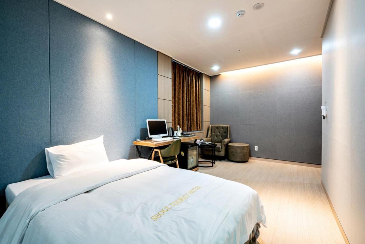 Deluxe Twin Room - Photo 1