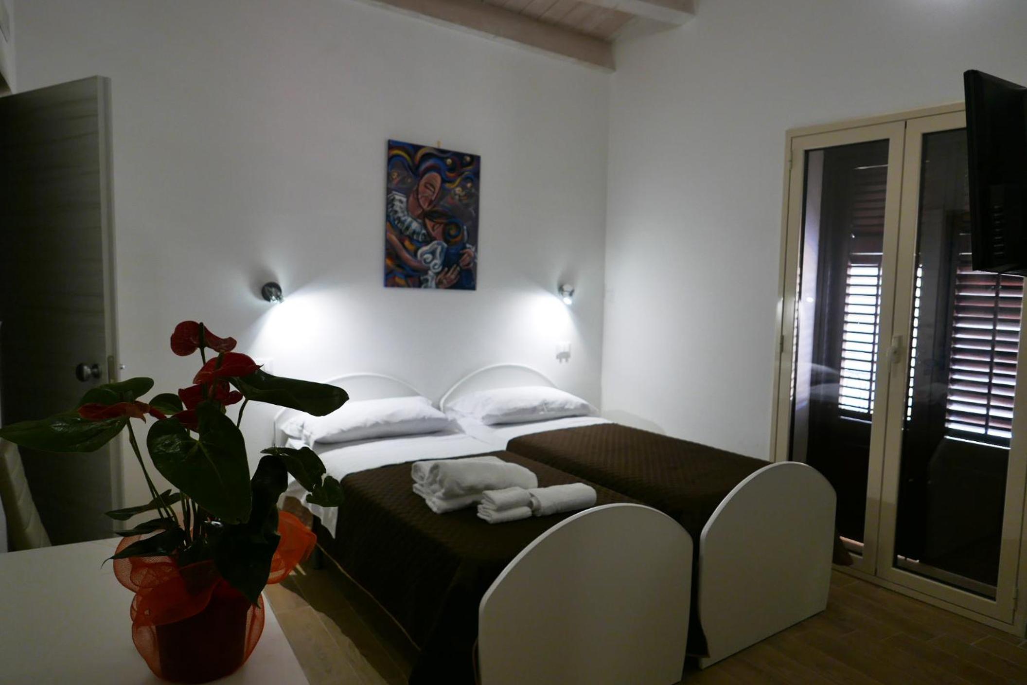 Großes Zweibettzimmer