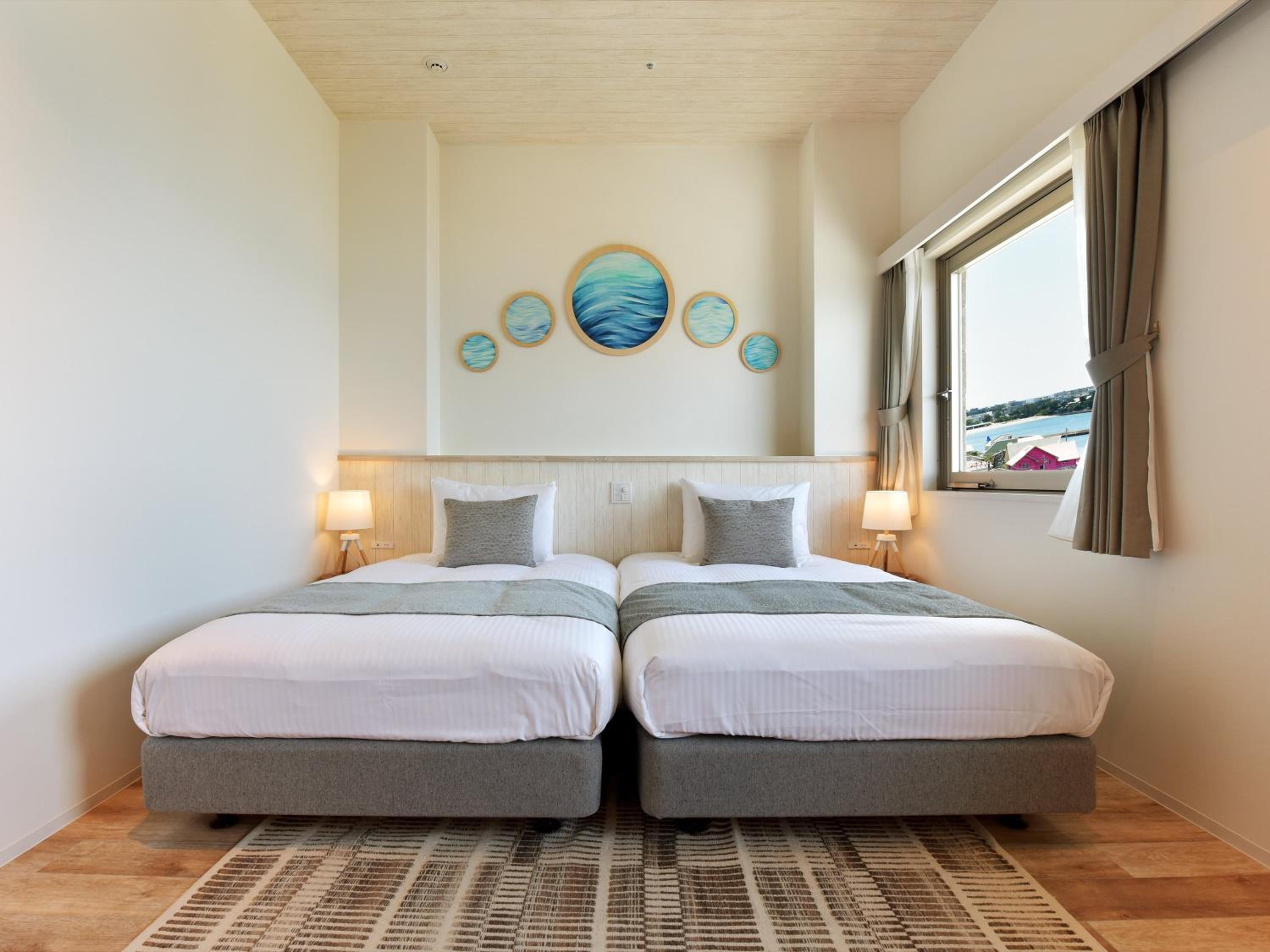 Superior Twin Room with Sea View photo 2