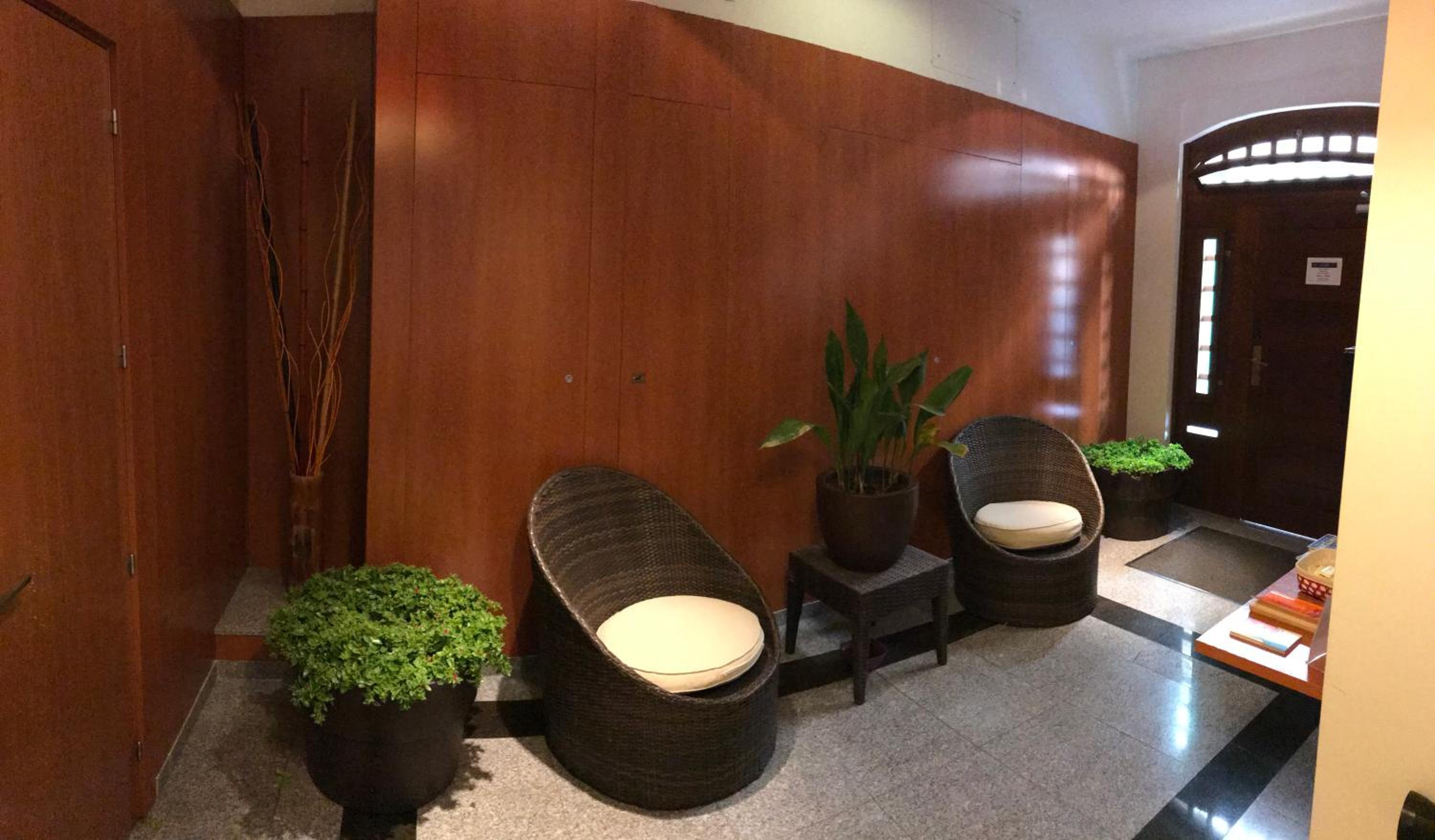 Studio Apartment with Balcony