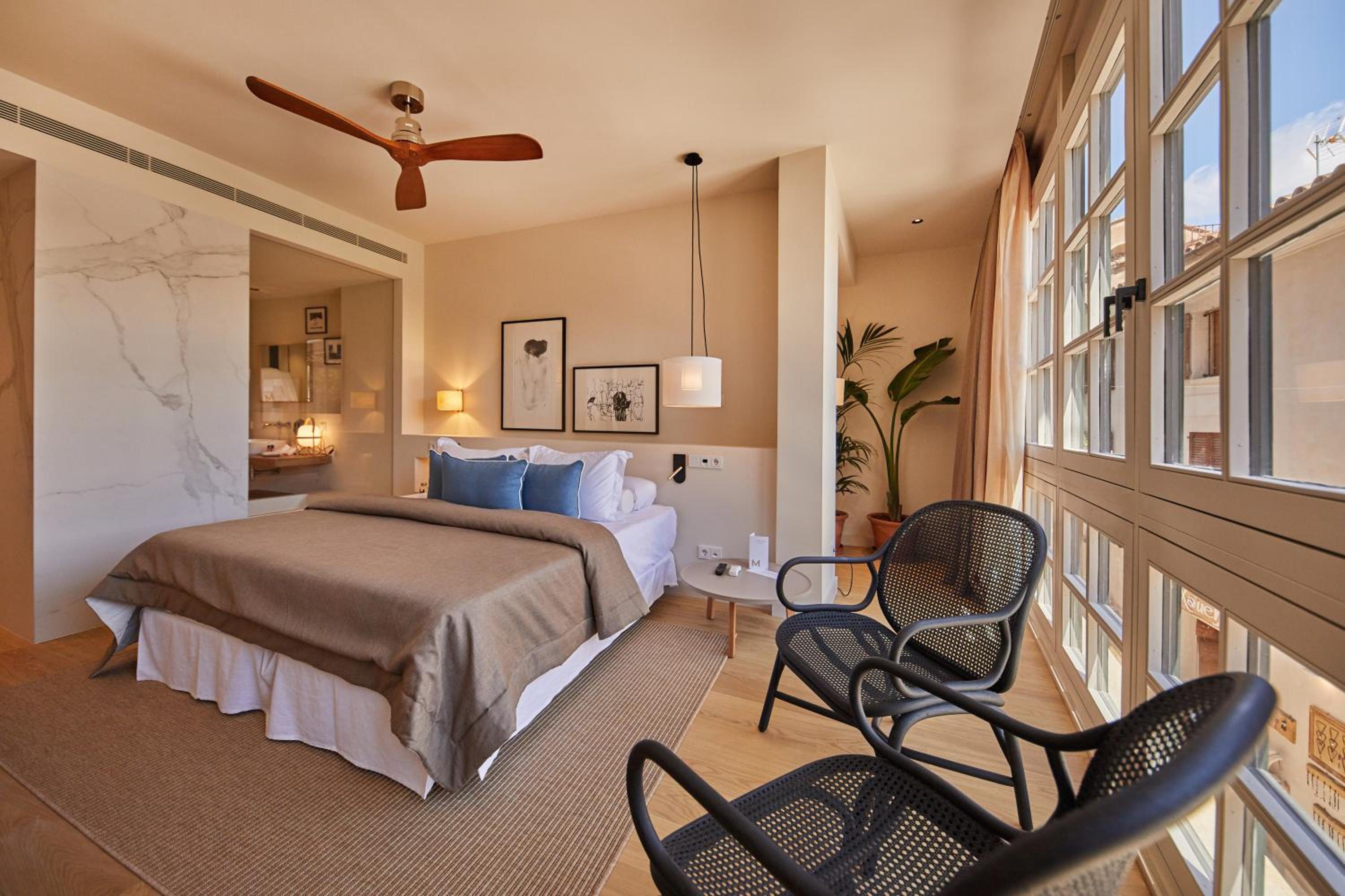 Deluxe Double Room - Photo 7