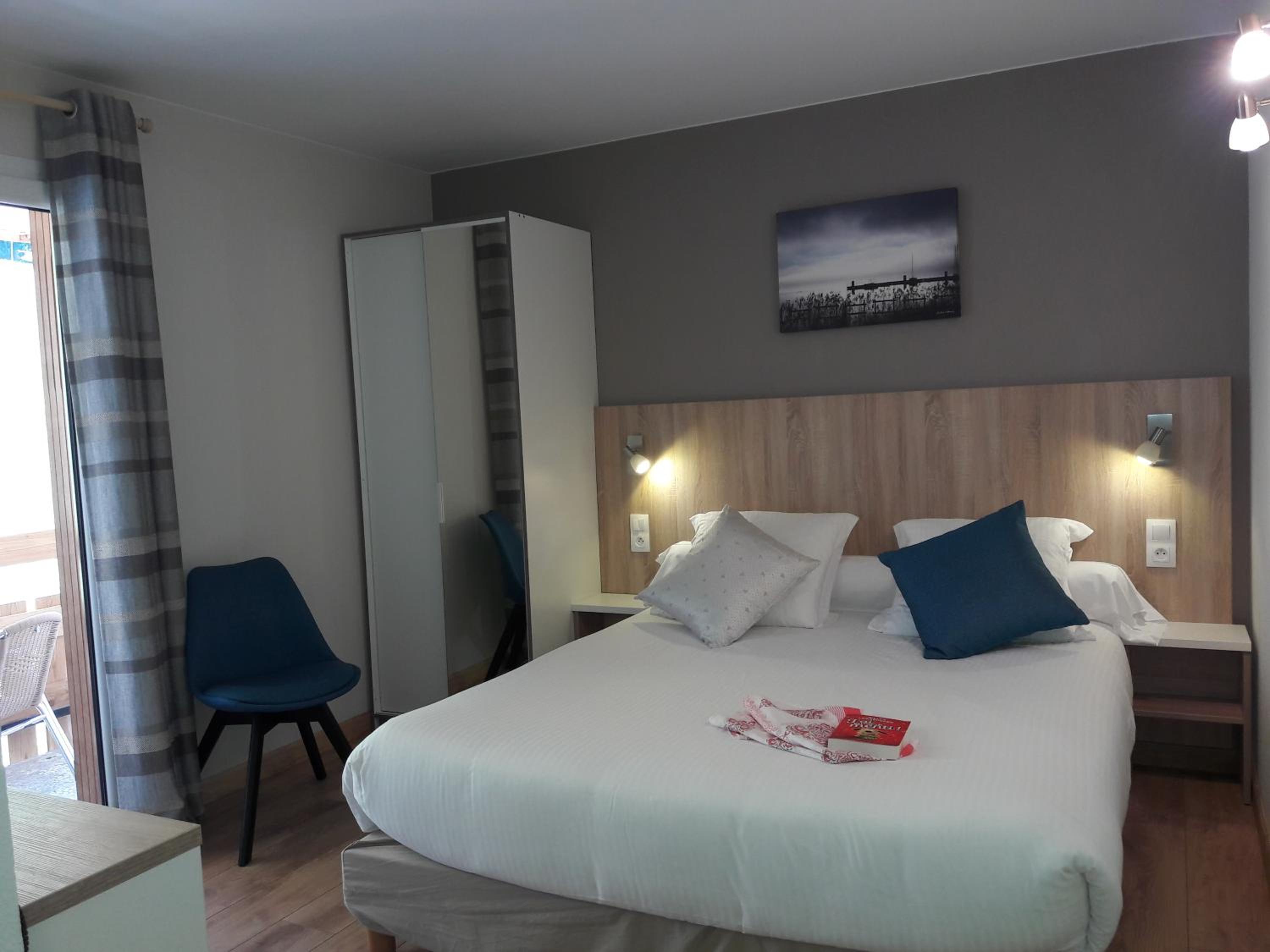 Superior Double Room with Balcony