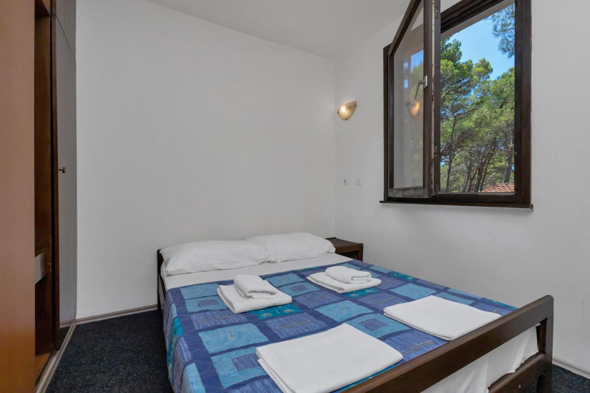 One-Bedroom Bungalow