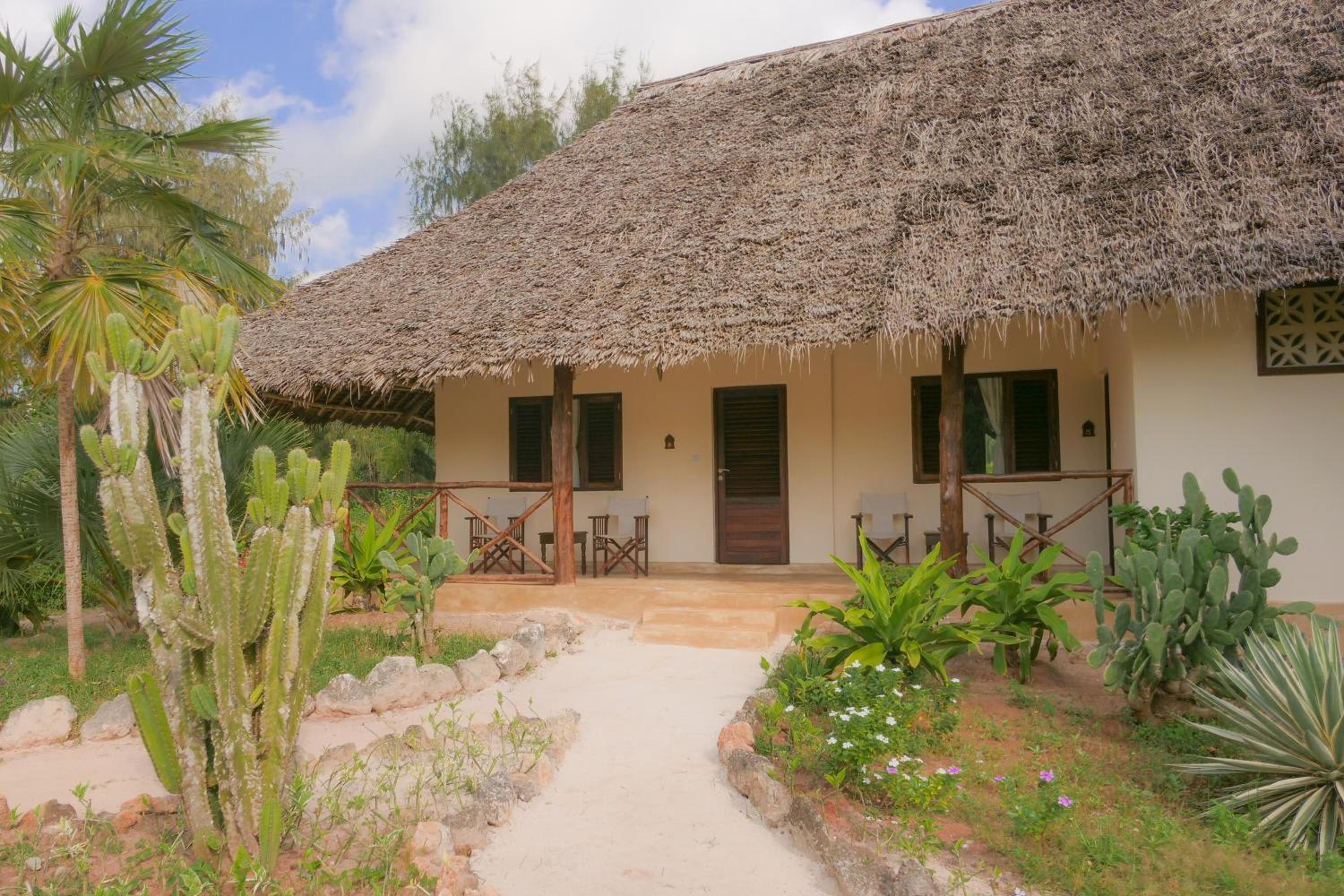Standard Room with Garden View