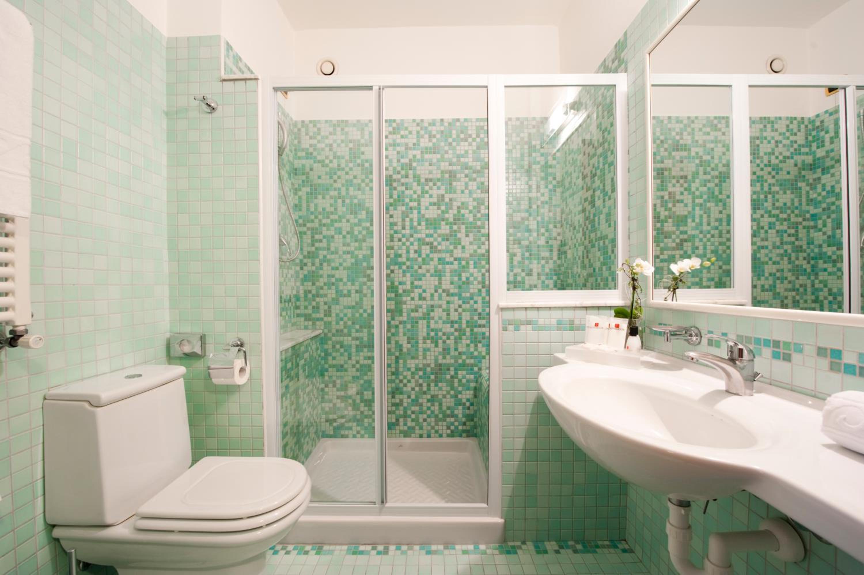 Superior Double or Twin Room - Photo 3
