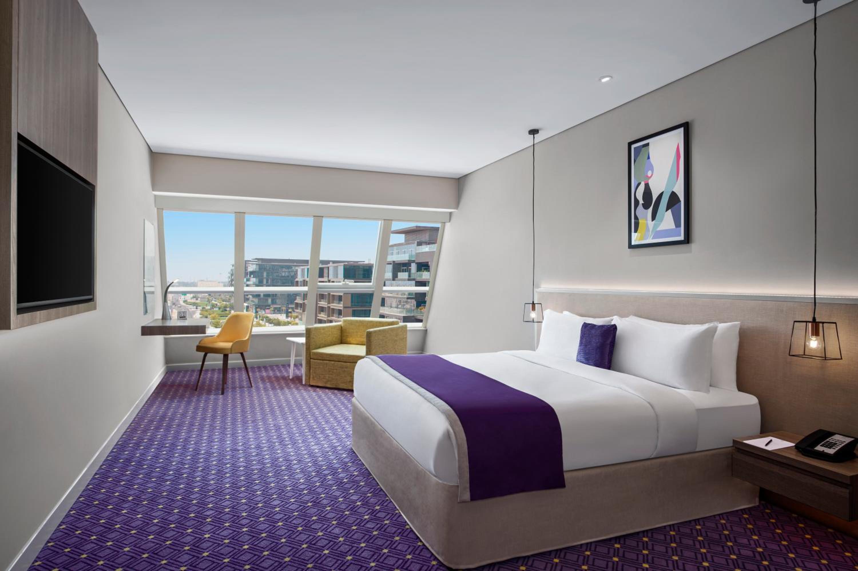 Premium King City View
