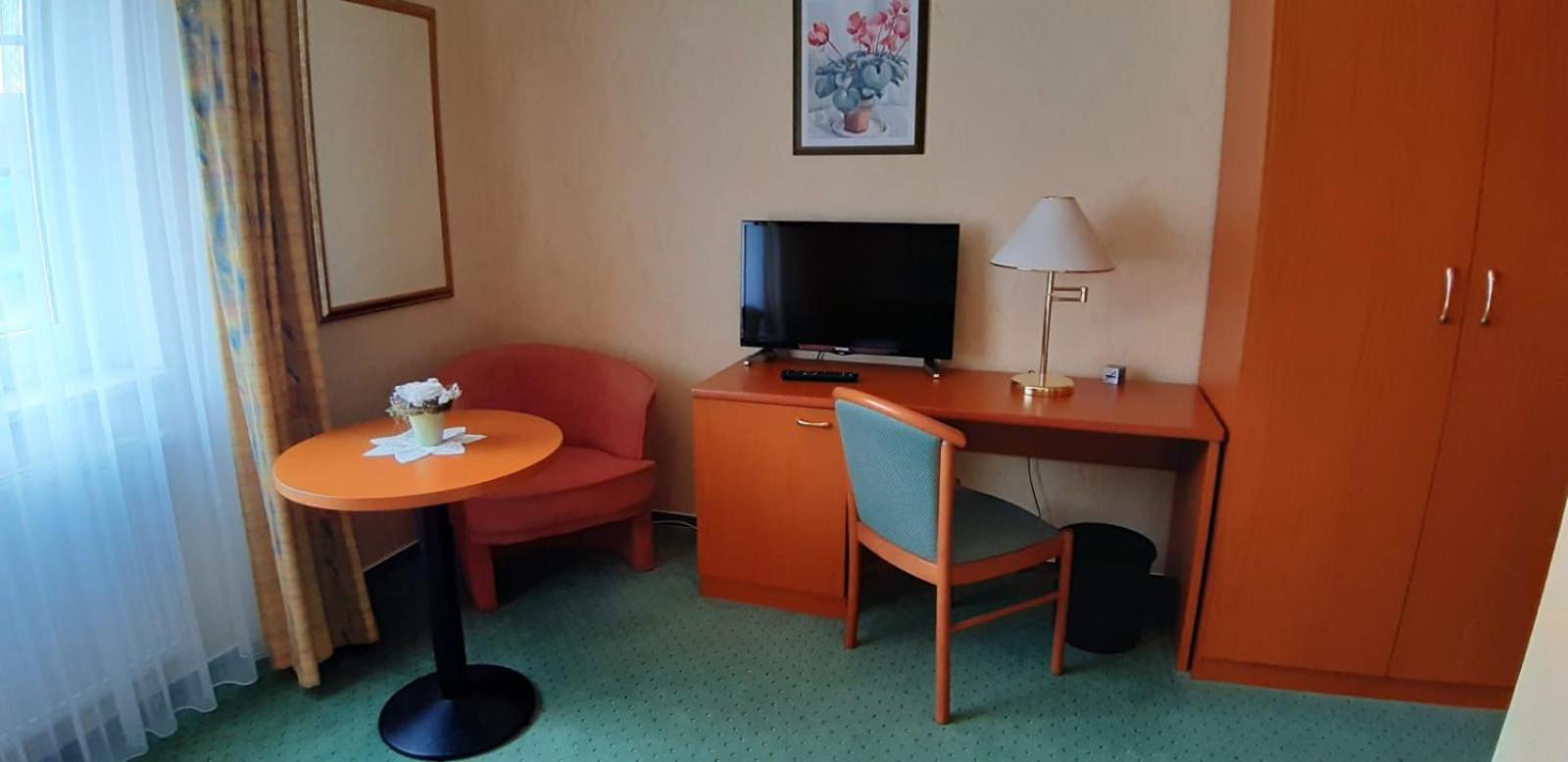 Standard Double Room - Photo 1