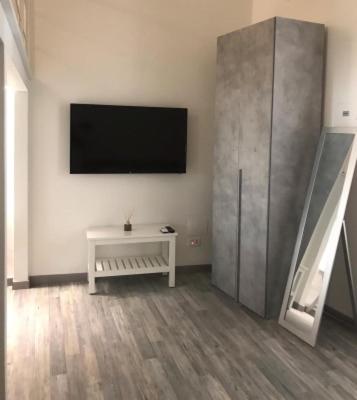 King Studio with Sofa Bed