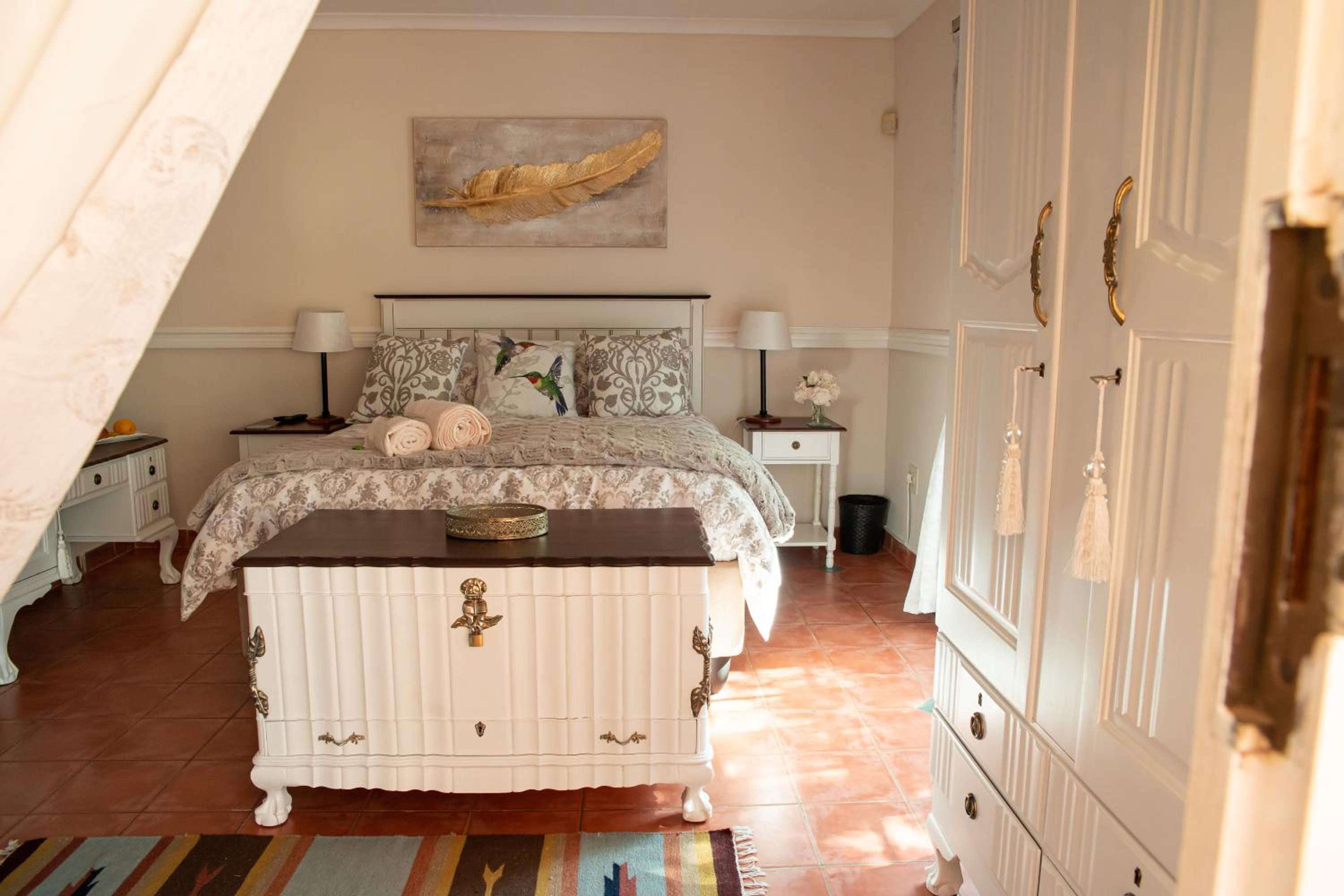 Queen Room - Photo 7