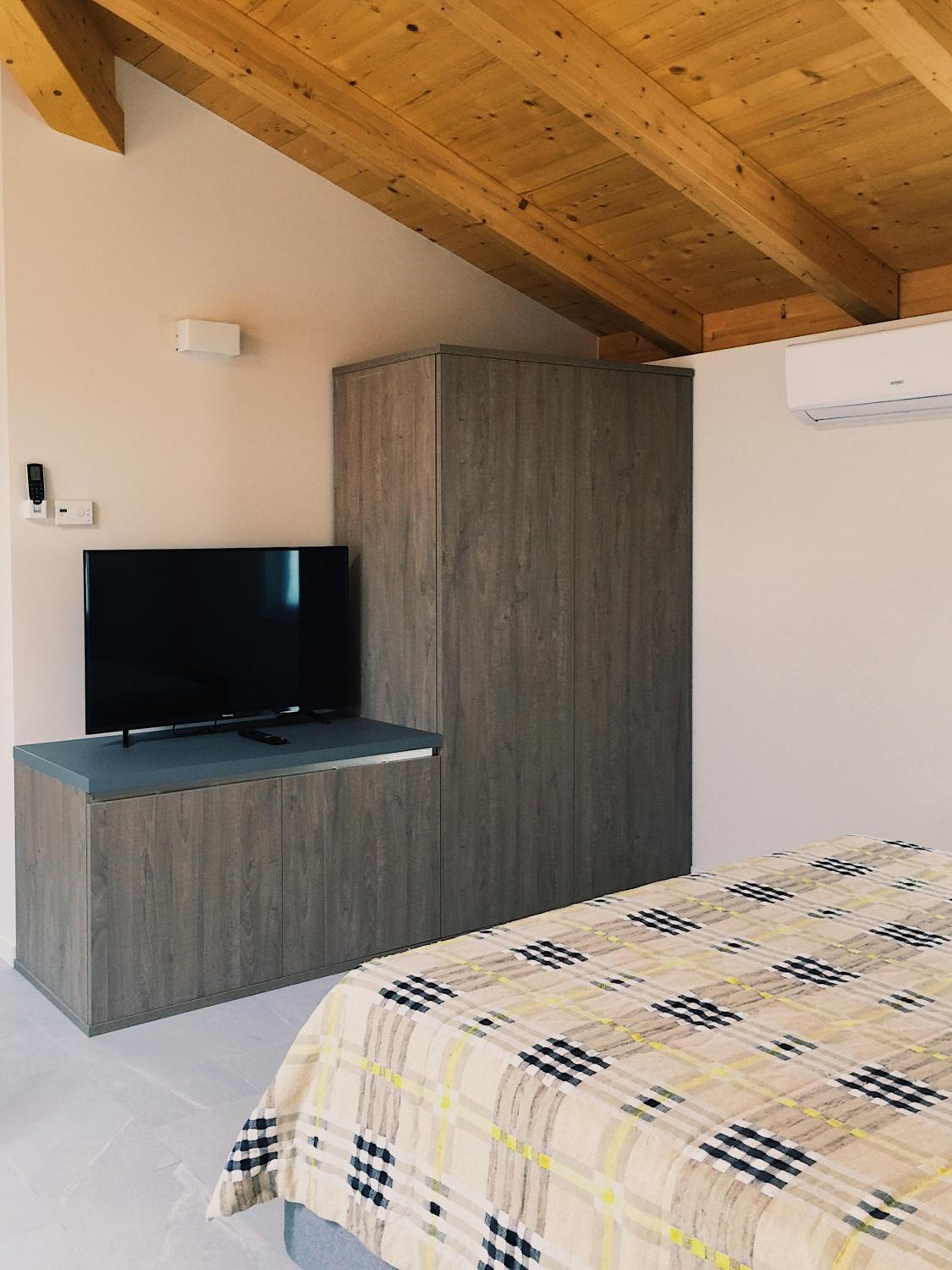 Maisonette photo 2