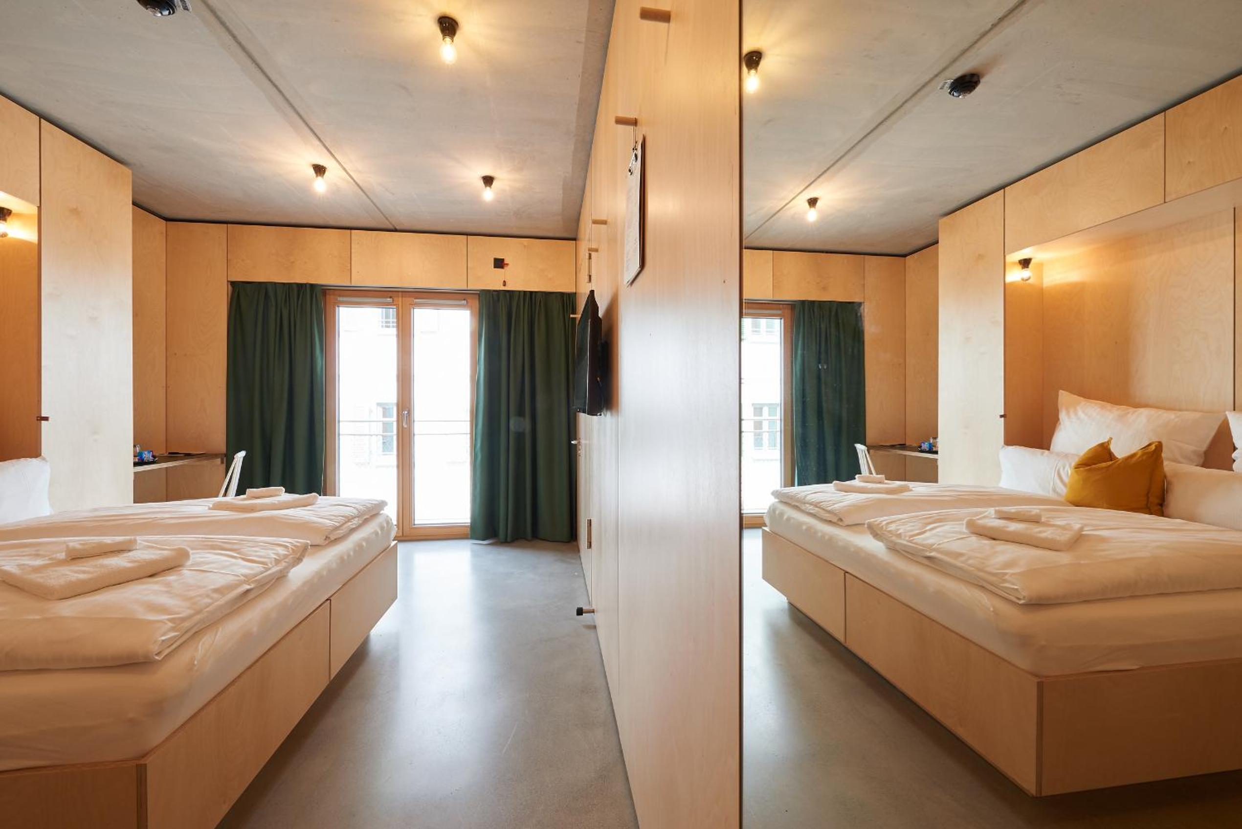 Double Room - Photo 2