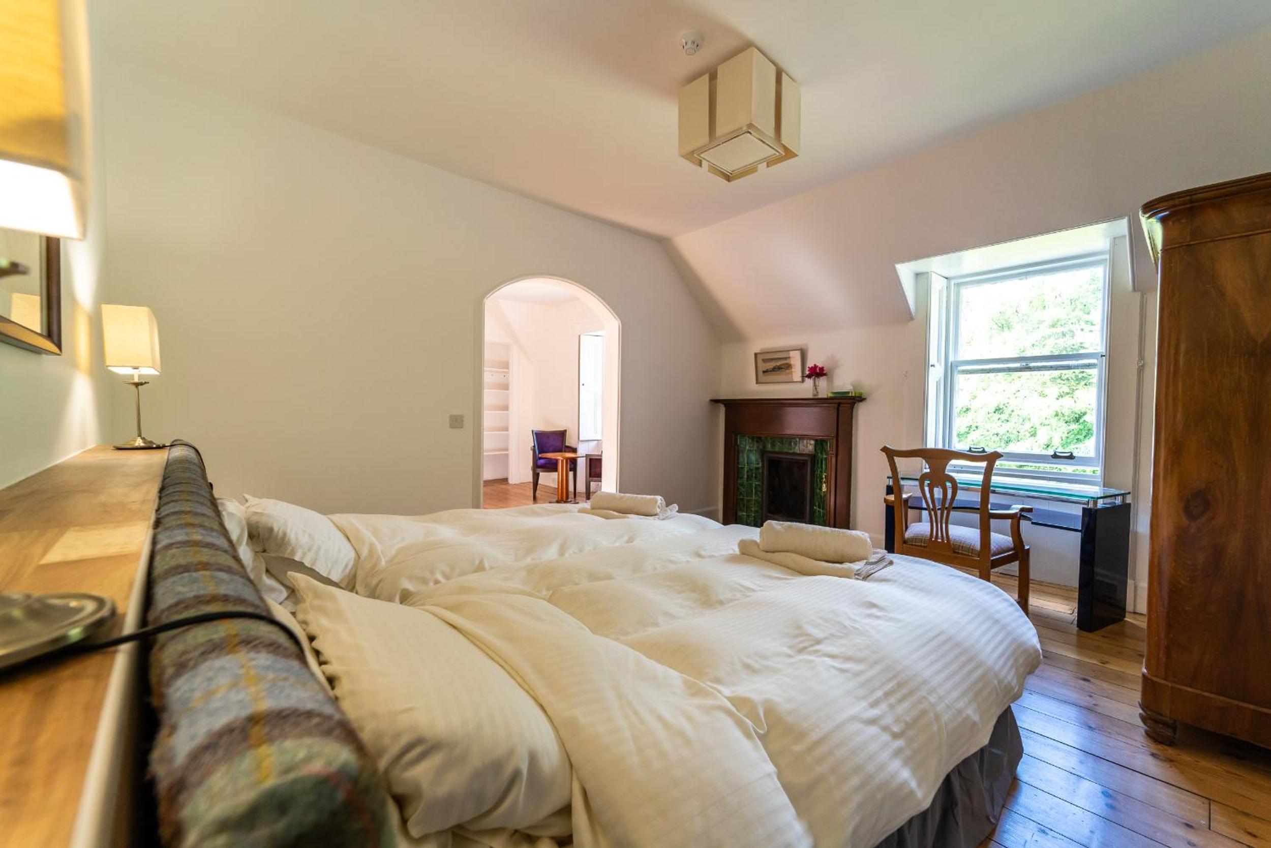 Double Room with Private Bathroom photo 1