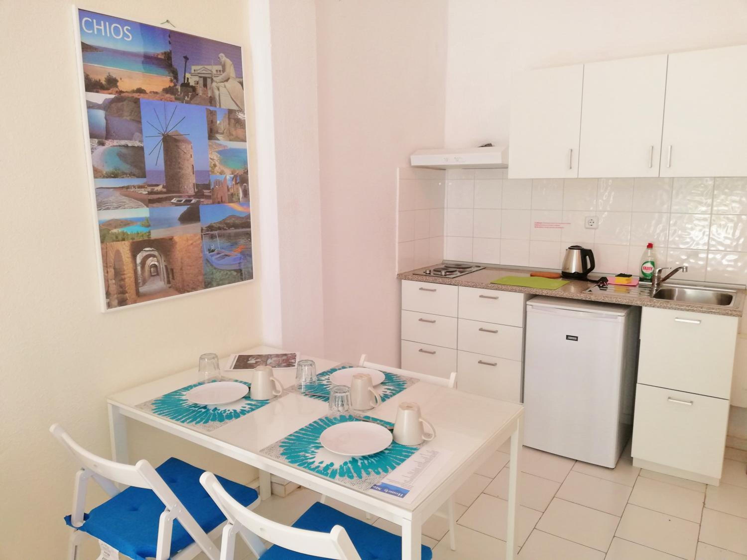 Triple bed Studio with Side Sea View - Photo 3