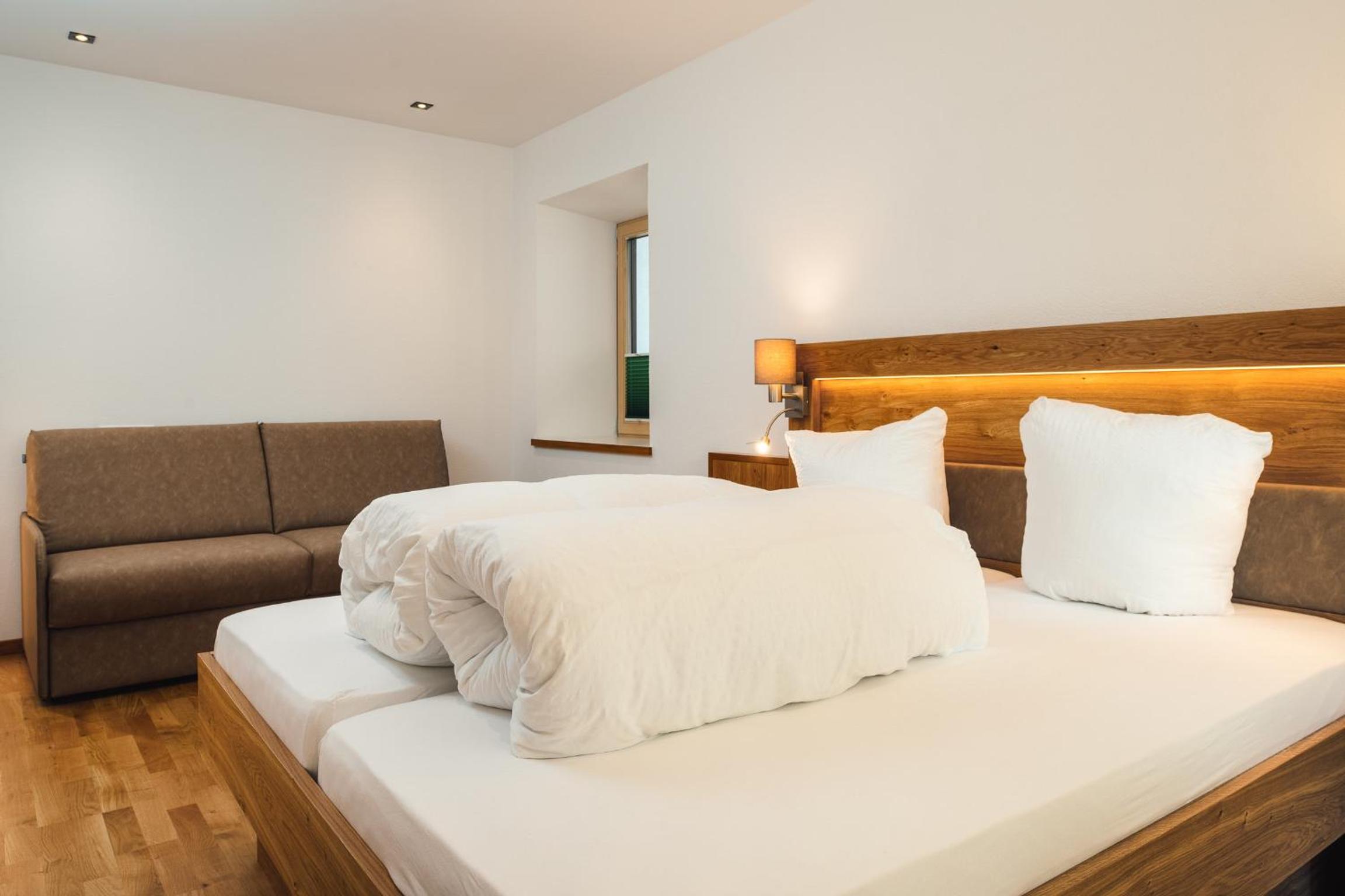 Deluxe Double Room photo 3