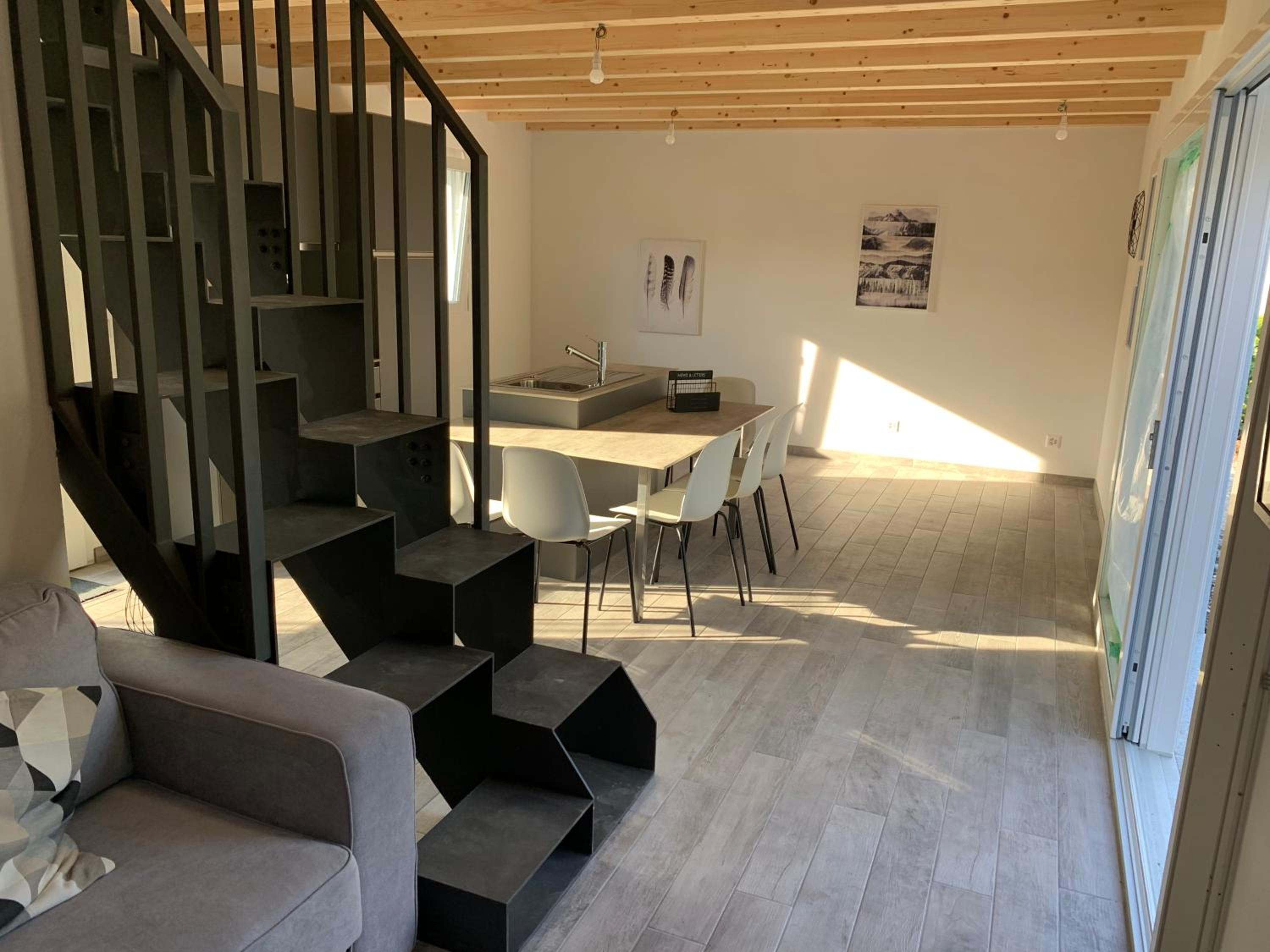 One-Bedroom House photo 2