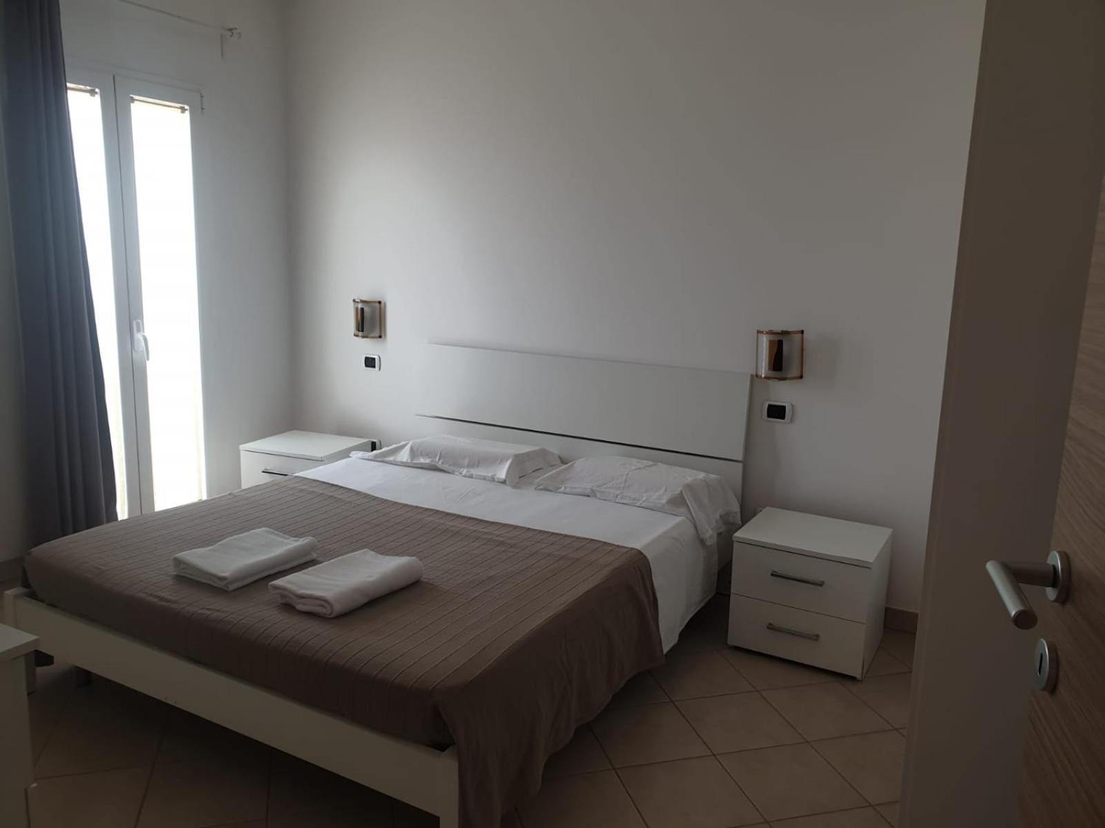 One-Bedroom Apartment with Pool View photo 3