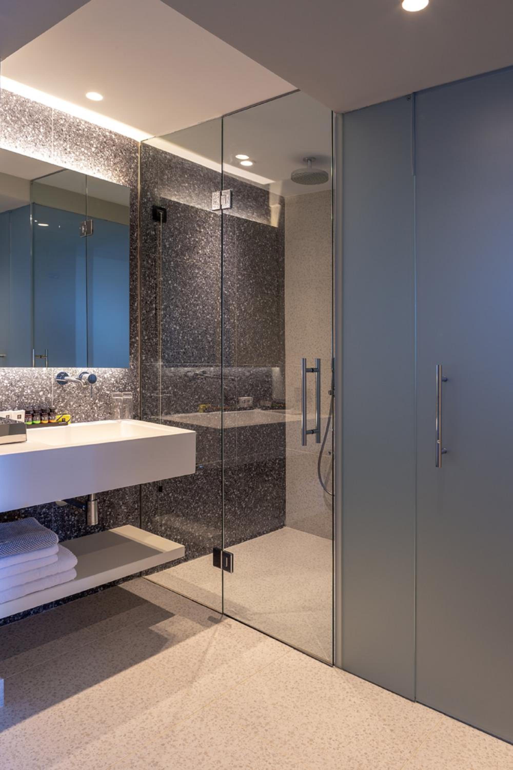 Executive Plus with Panoramic Sea View - Photo 3