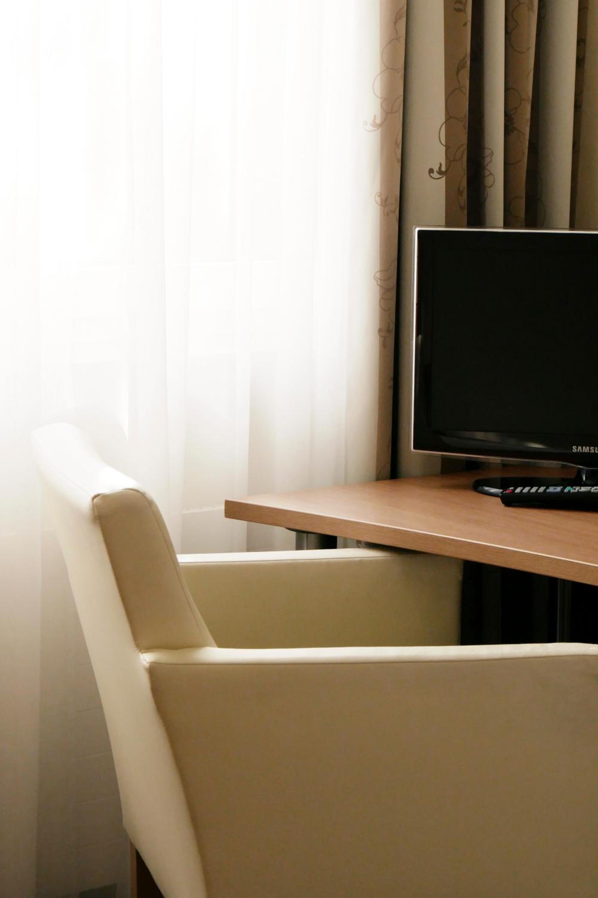 Single Room photo 3
