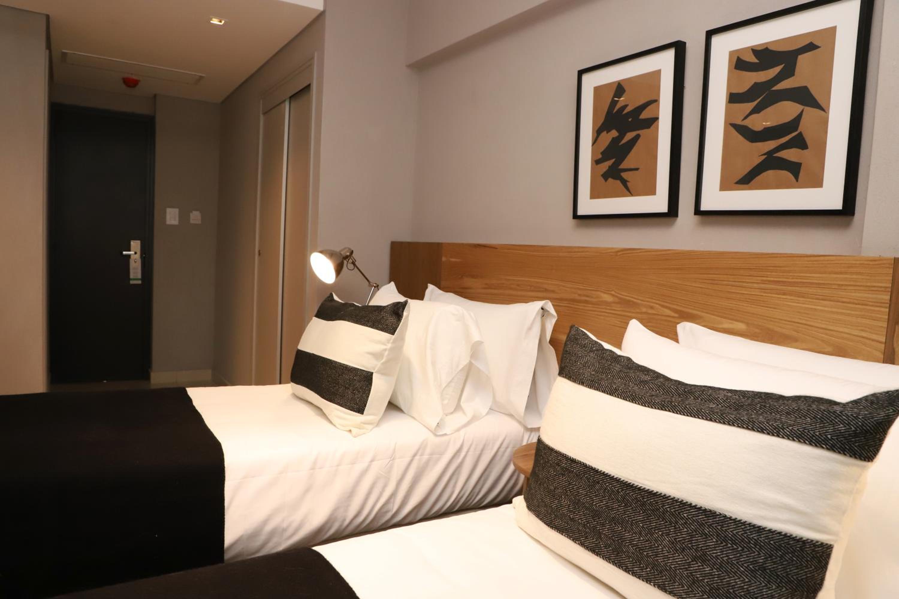 Standard Twin Room photo 3