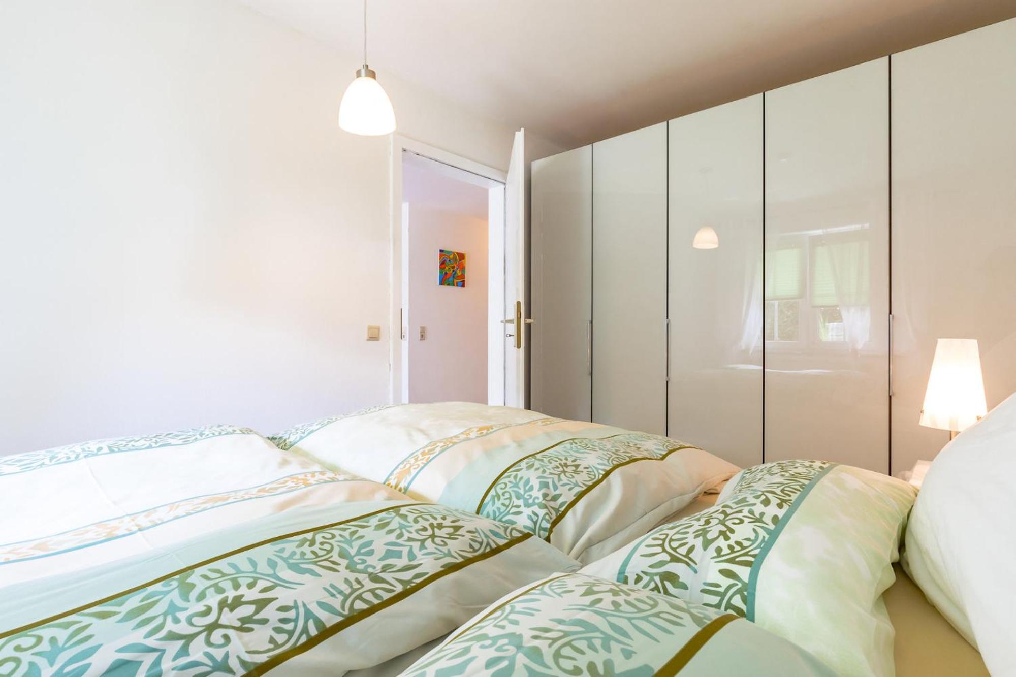 One-Bedroom Apartment with Garden View photo 2