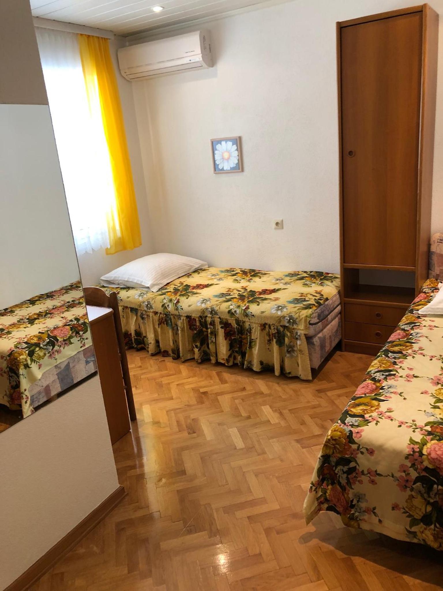 Twin Room photo 2