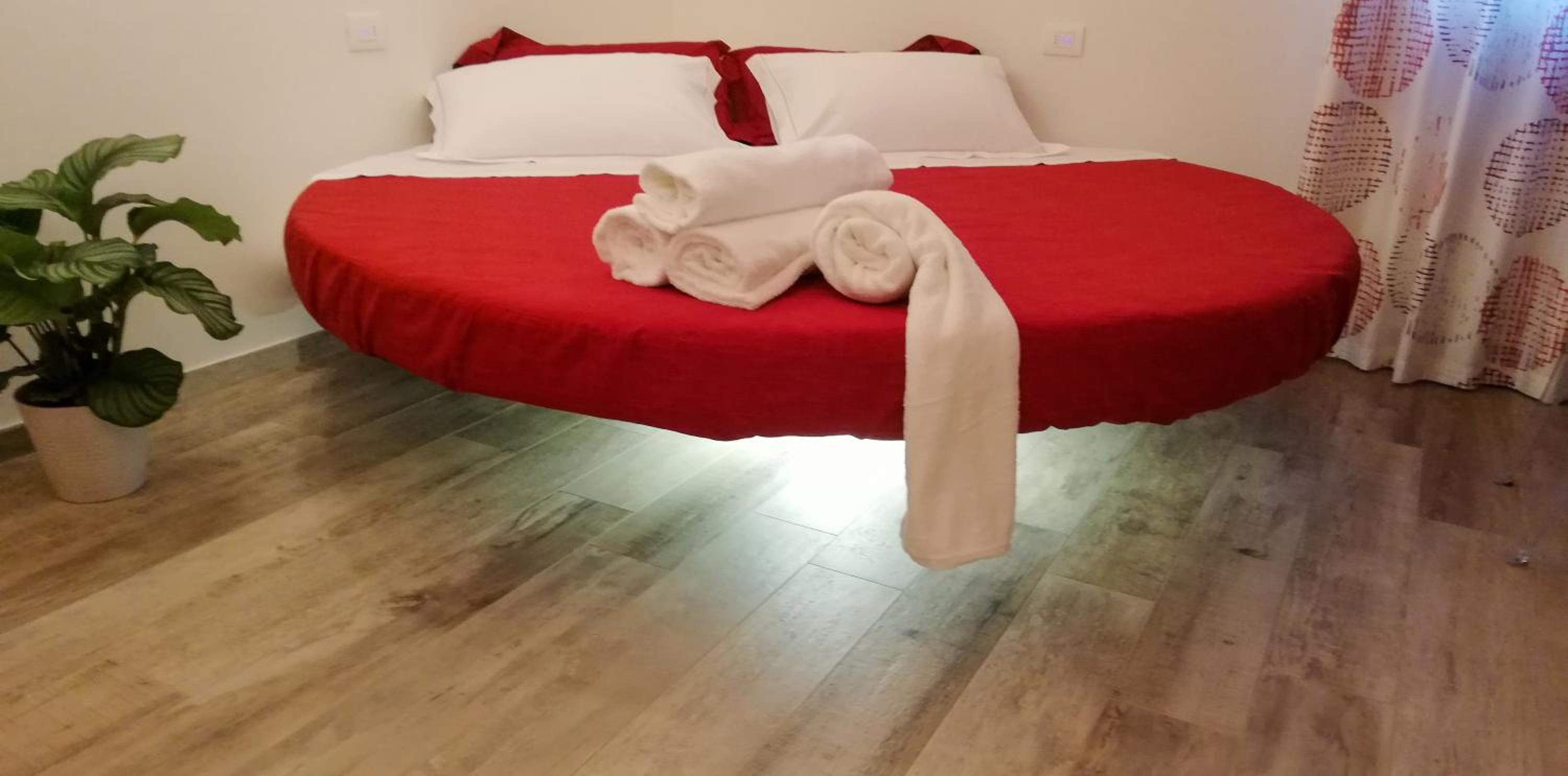 Superior King Suite