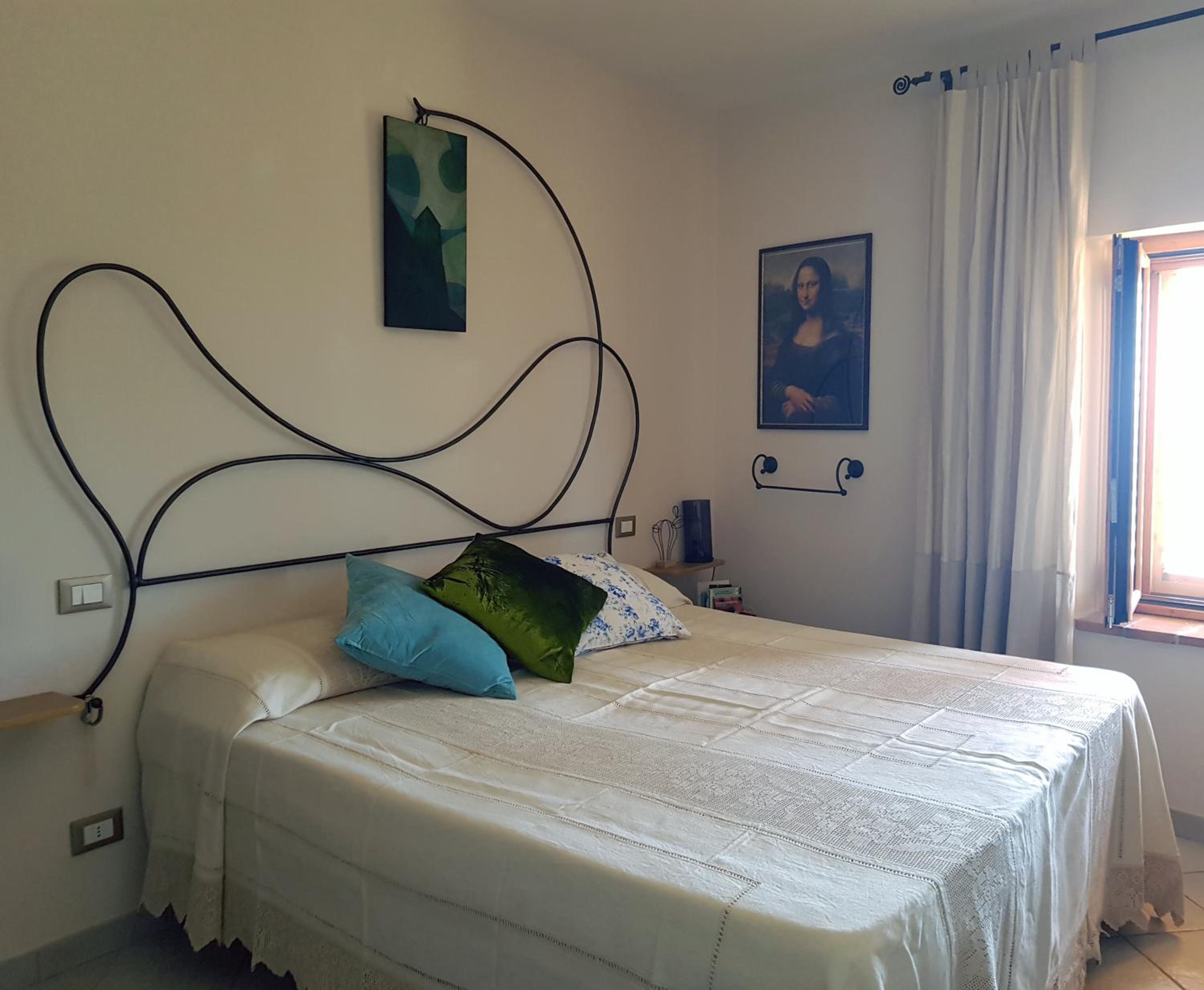 Double or Twin Room with Bathroom - Photo 15