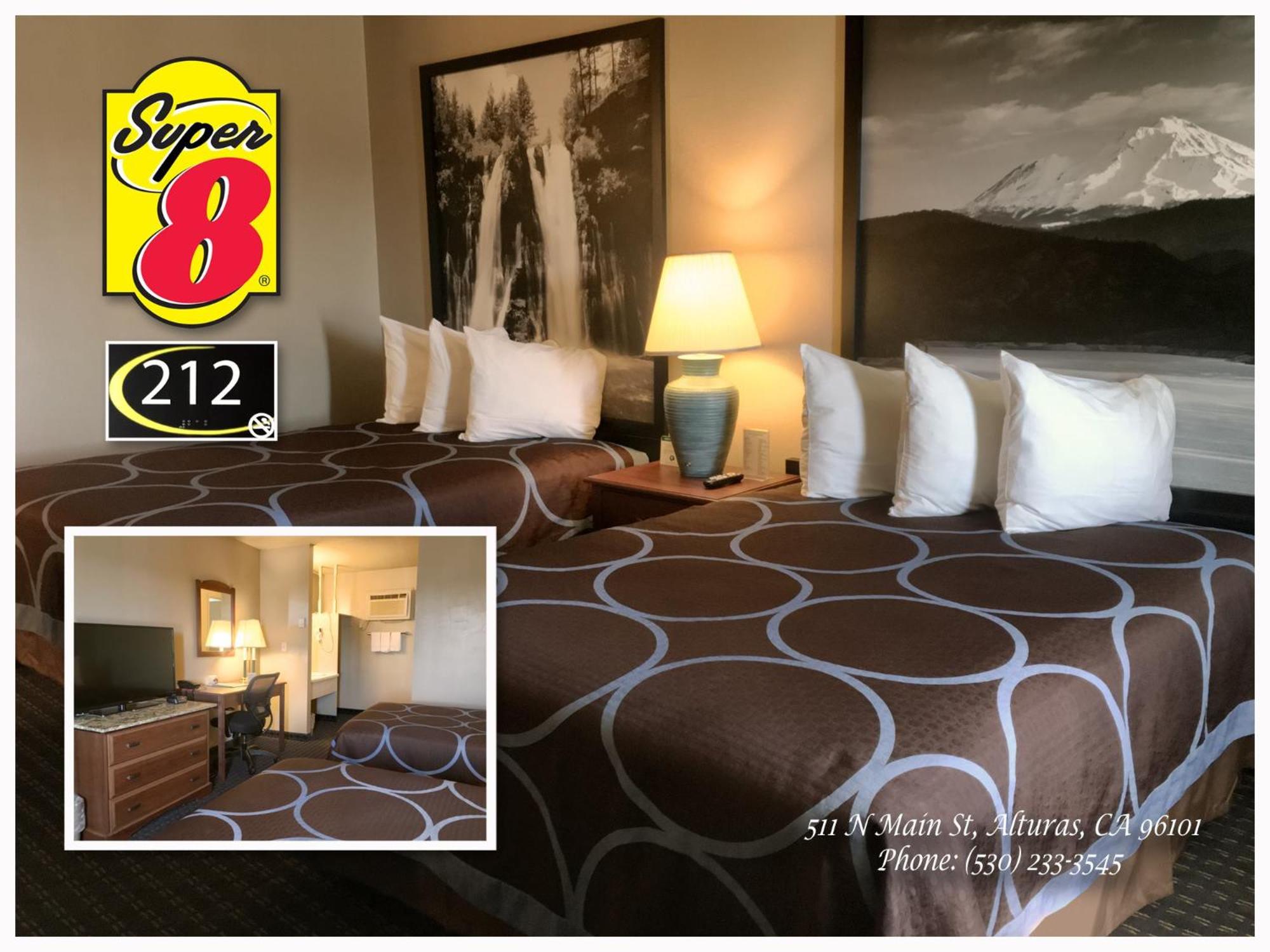 Queen Room with Two Queen Beds - Non-Smoking - Photo 4