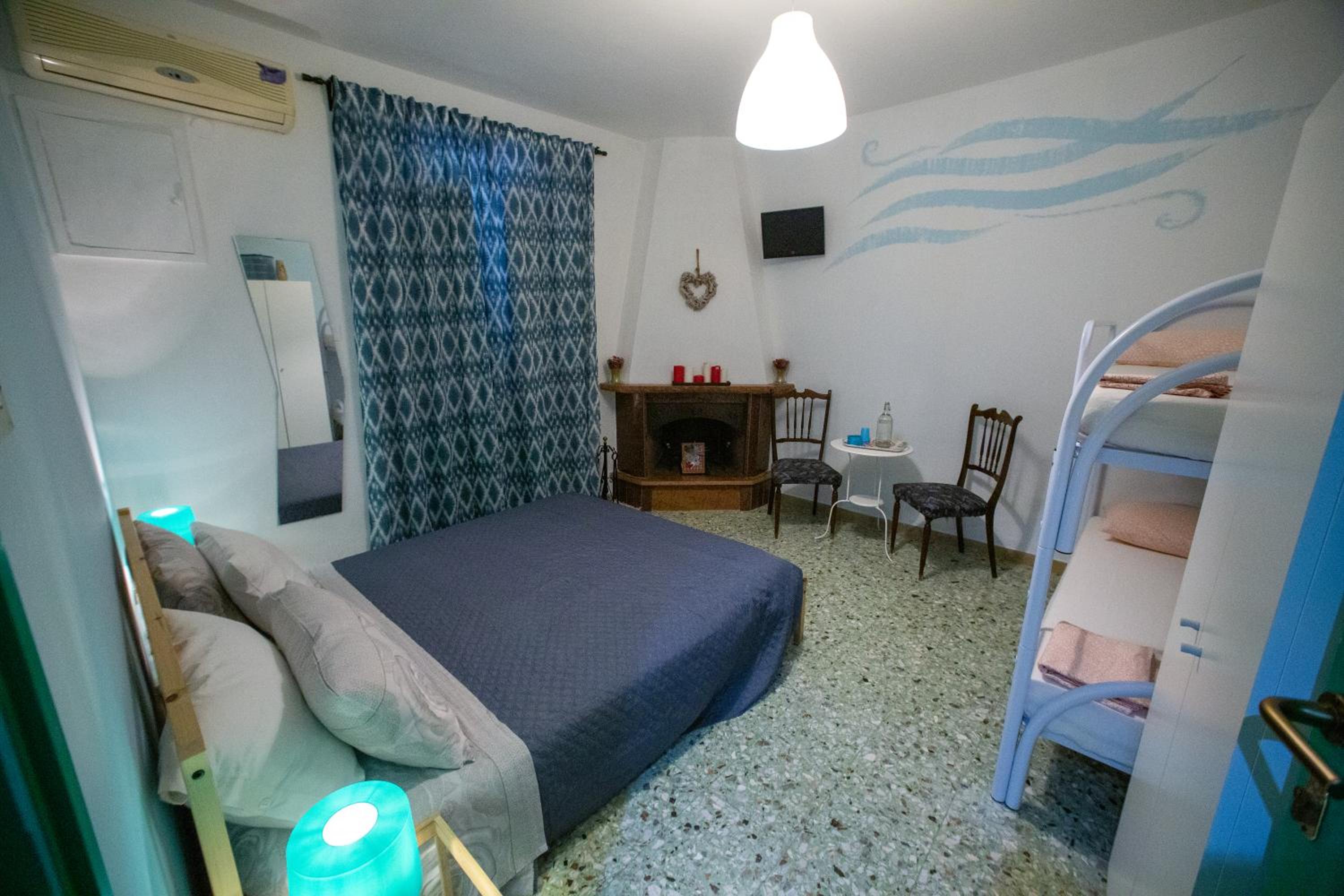 Double Room with Shared Toilet