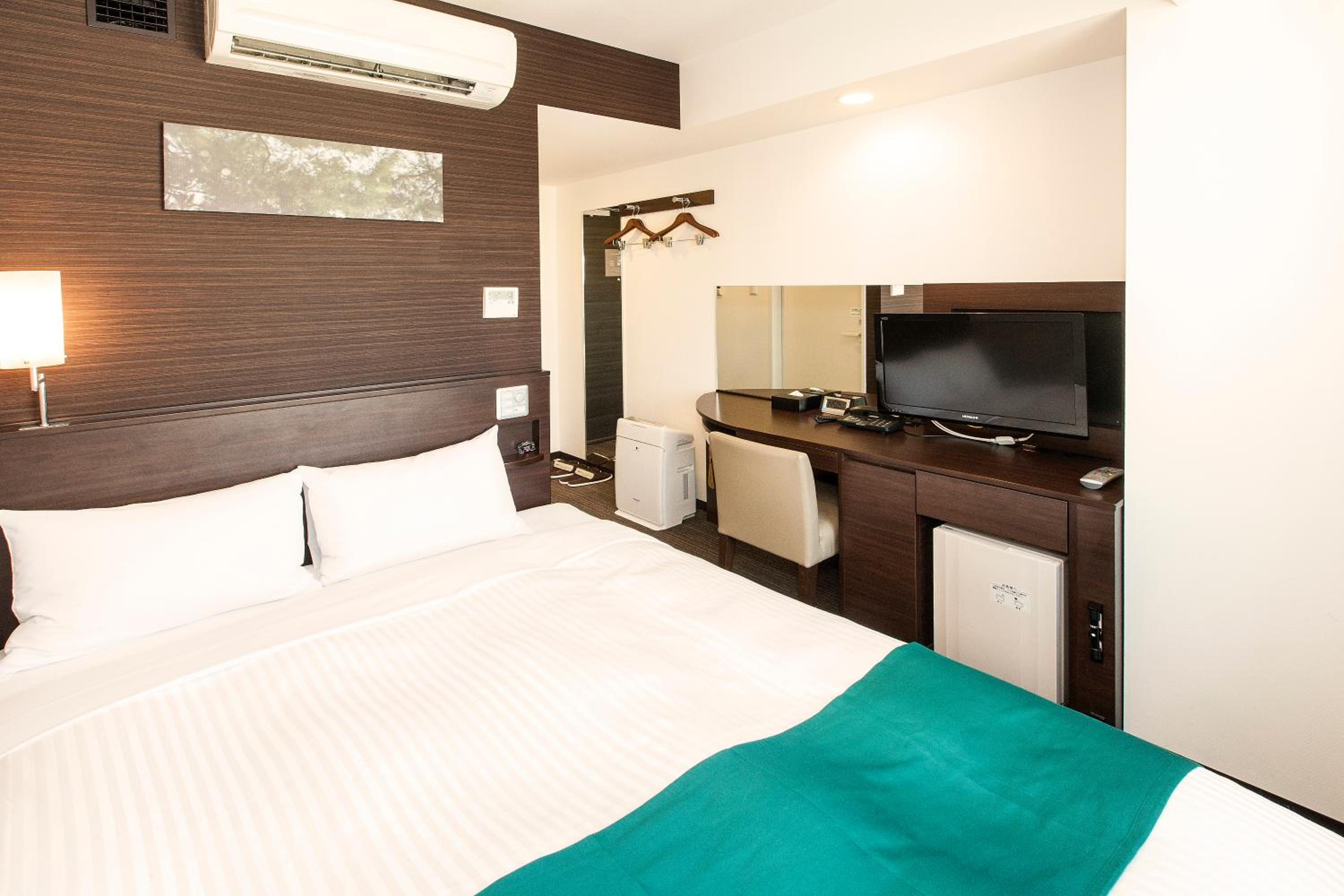 Double Room - Non-Smoking  photo 1