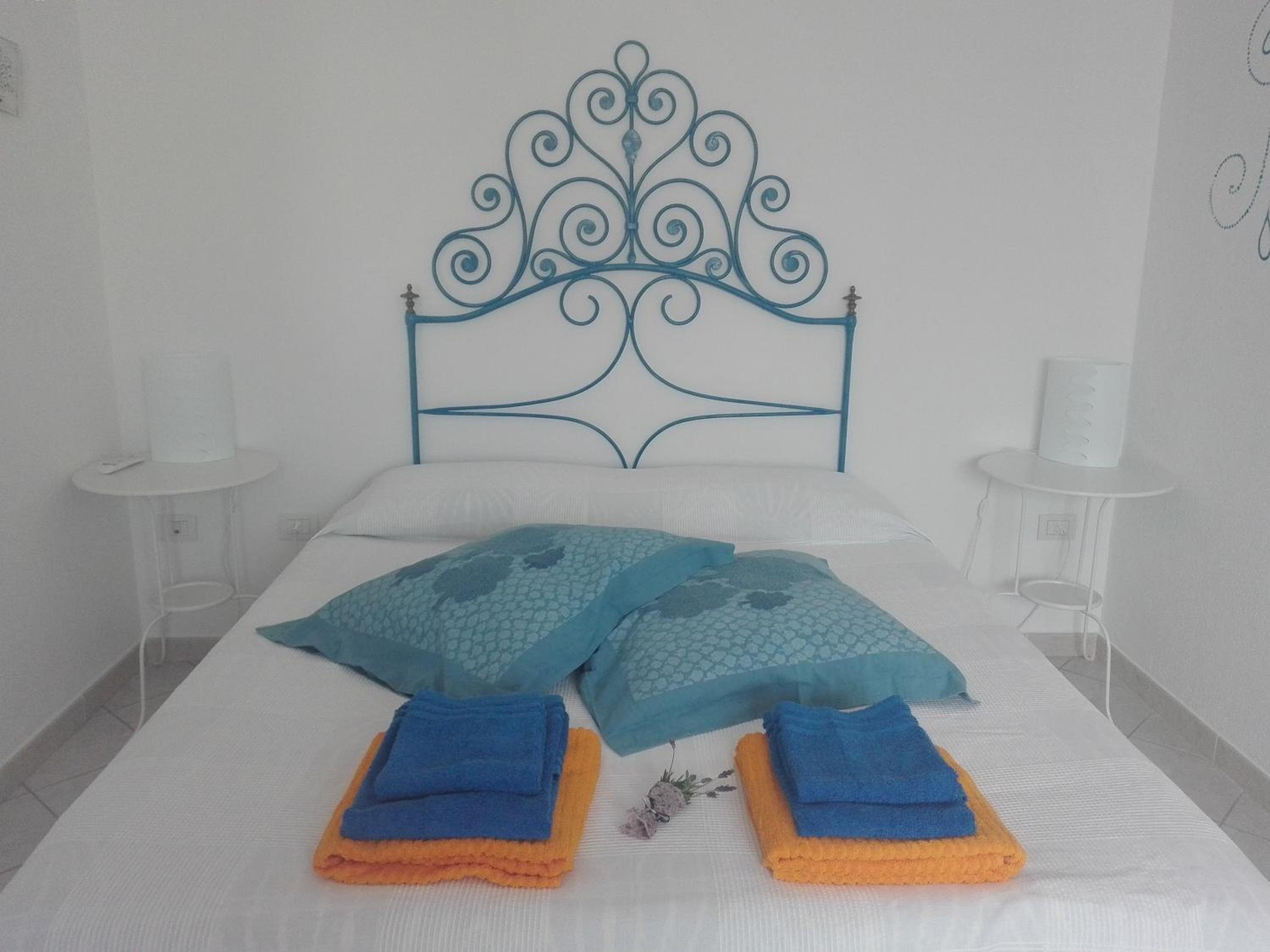 Double Room with Private External Bathroom photo 3