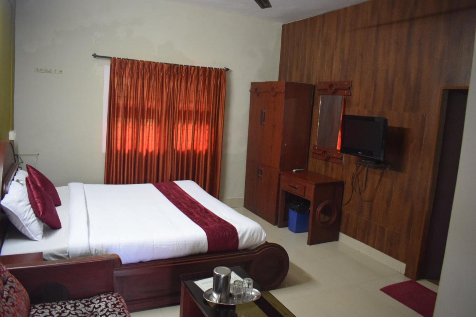 Super Deluxe Double Room - Photo 3